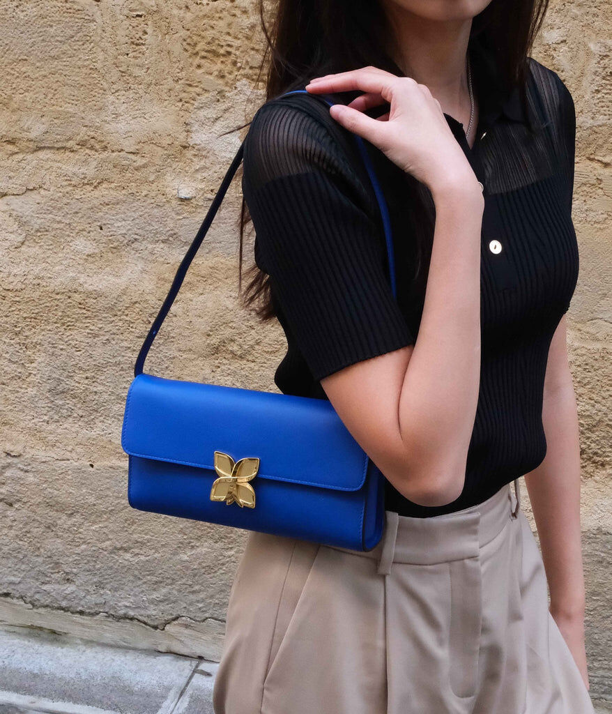 1FL1018-294 [FLEURON] Hortensia Clutch Bleu Roi #MAF19VL3949RYB (EU)