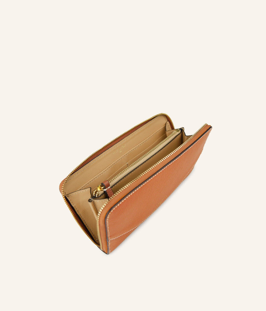 1FL1018-389 [FLEURON] Ora Caramel #PMM04VG1340CRL (EU)