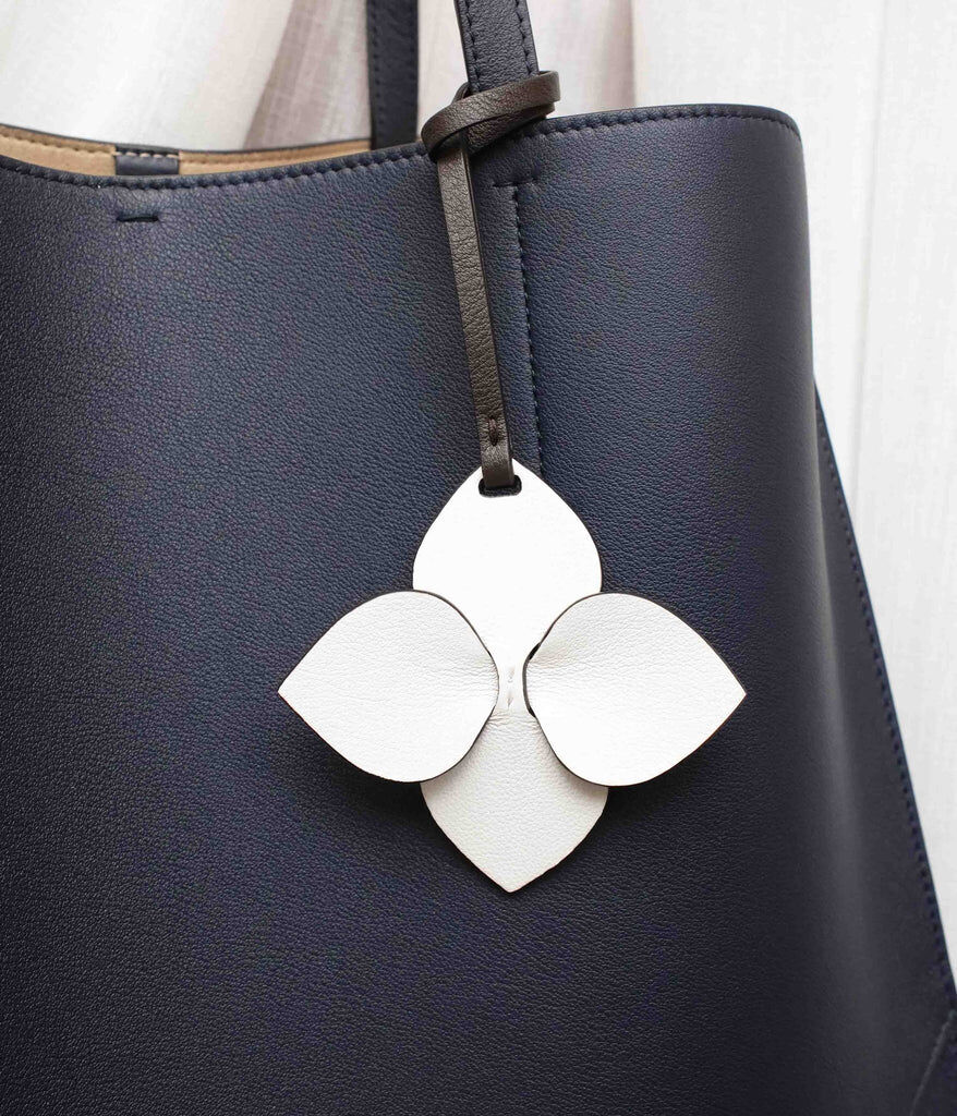 1FL1018-446 [FLEURON] Sia Blanc Casse #PMM09VL4202OWH (EU)