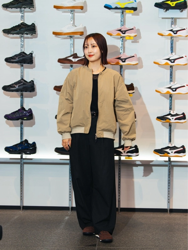 MIZUNO 女款｜Breath Thermo 吸濕發熱氣球袖短版外套