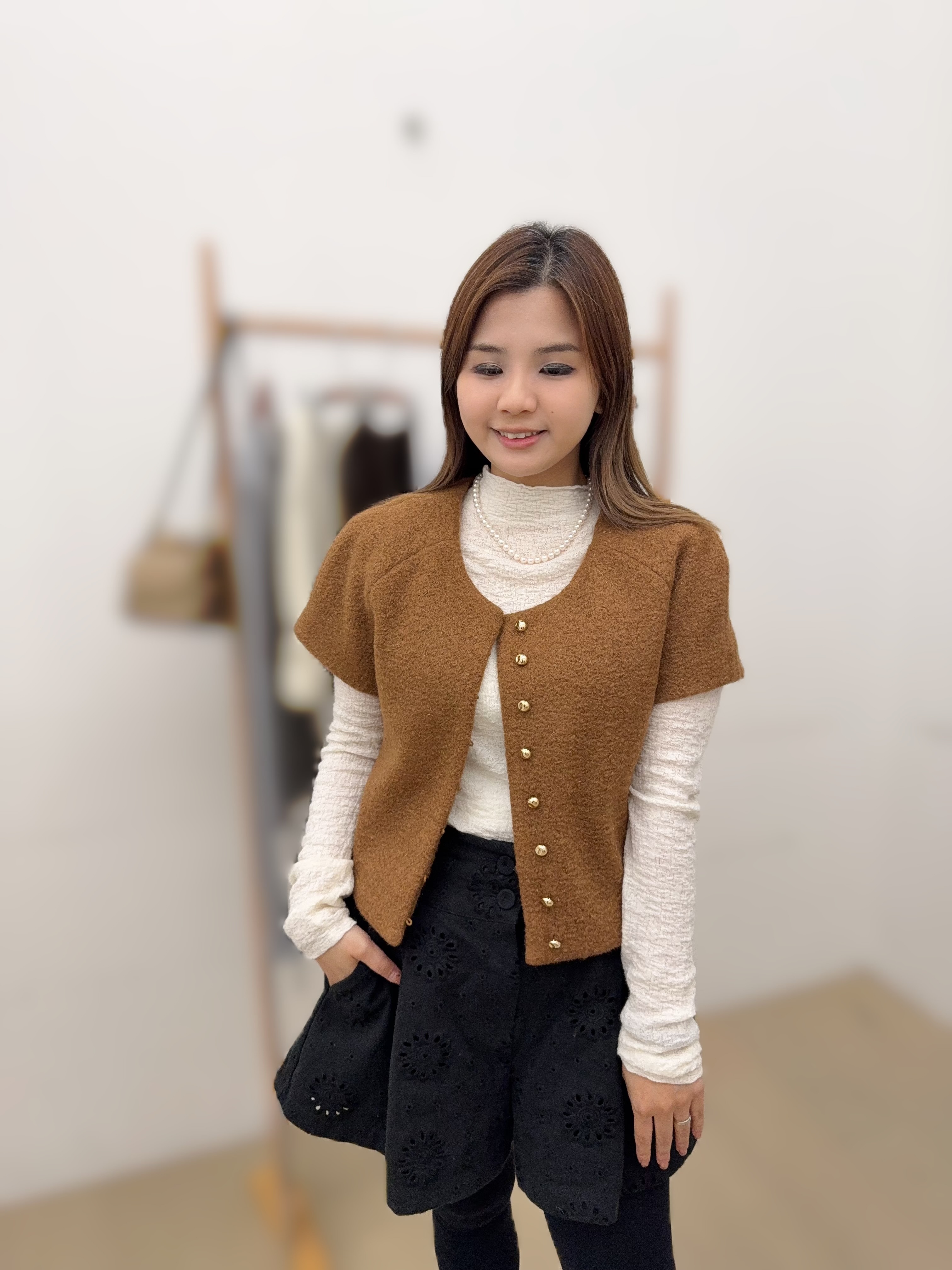 DS19  20 % 羊毛 胸38  長19 $659