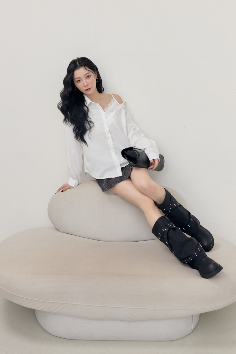 拼接蕾絲美肩長袖襯衫