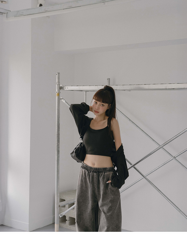 Two-piece knitted bra top vest, available in three colors【01140116】in stock+pre-order