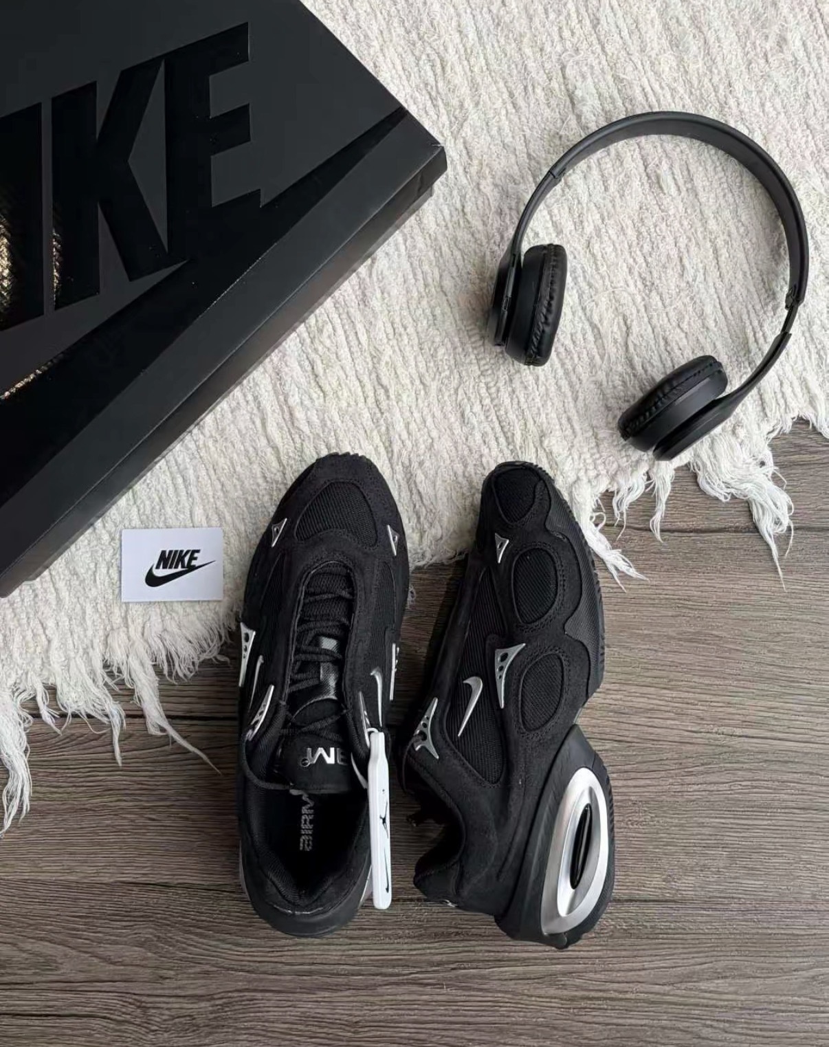 女鞋 NIKE W AIR MAX MUSE 2 黑銀 金屬 麂皮 未來感 透氣 緩震 氣墊 厚底 休閒鞋【IQ0013-001】KARINA