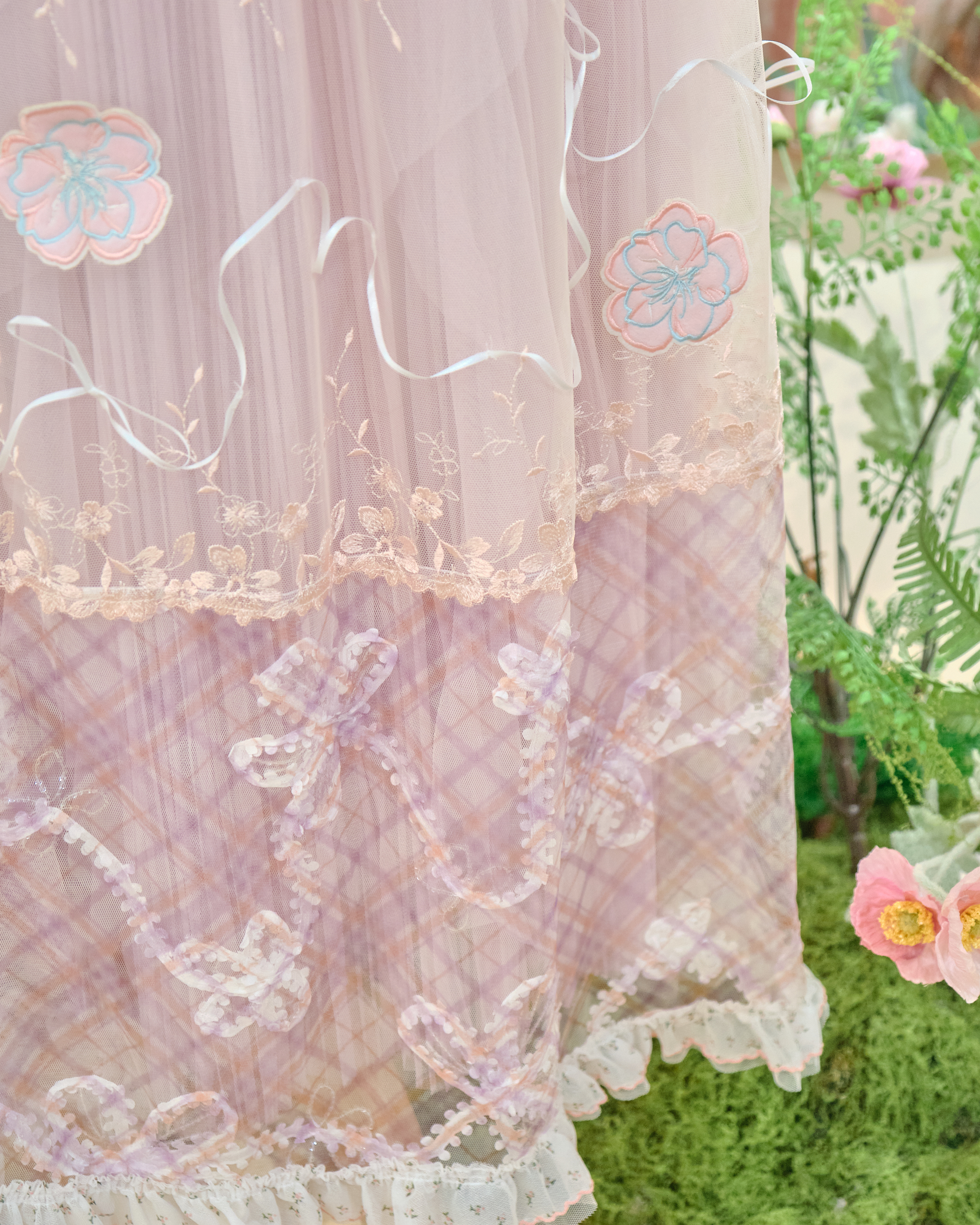 14079 Spinning Bloom Midi Skirt
