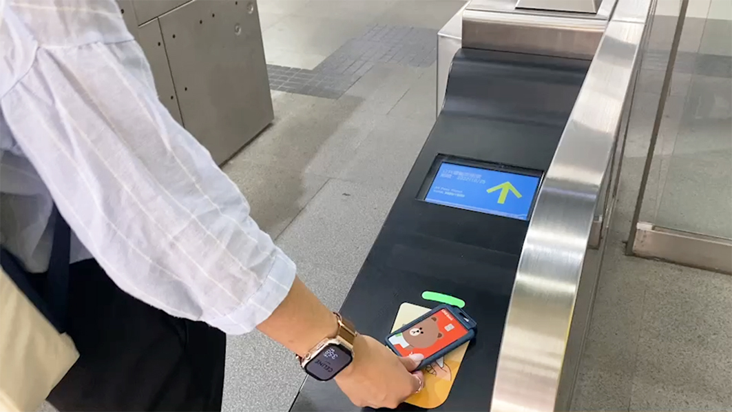 雙面放卡仍可正常感應