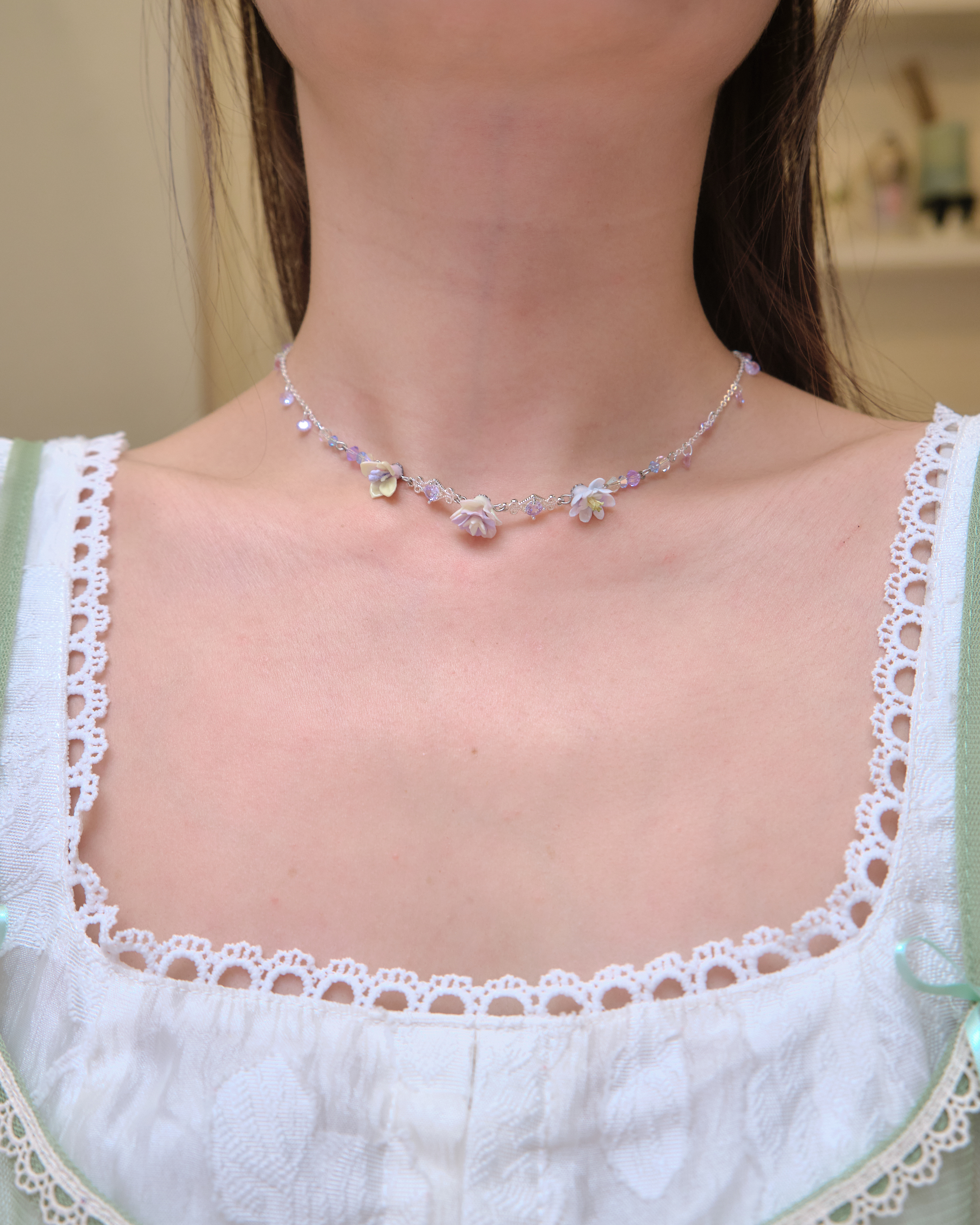 14069 Soft Gleam Short Necklace
