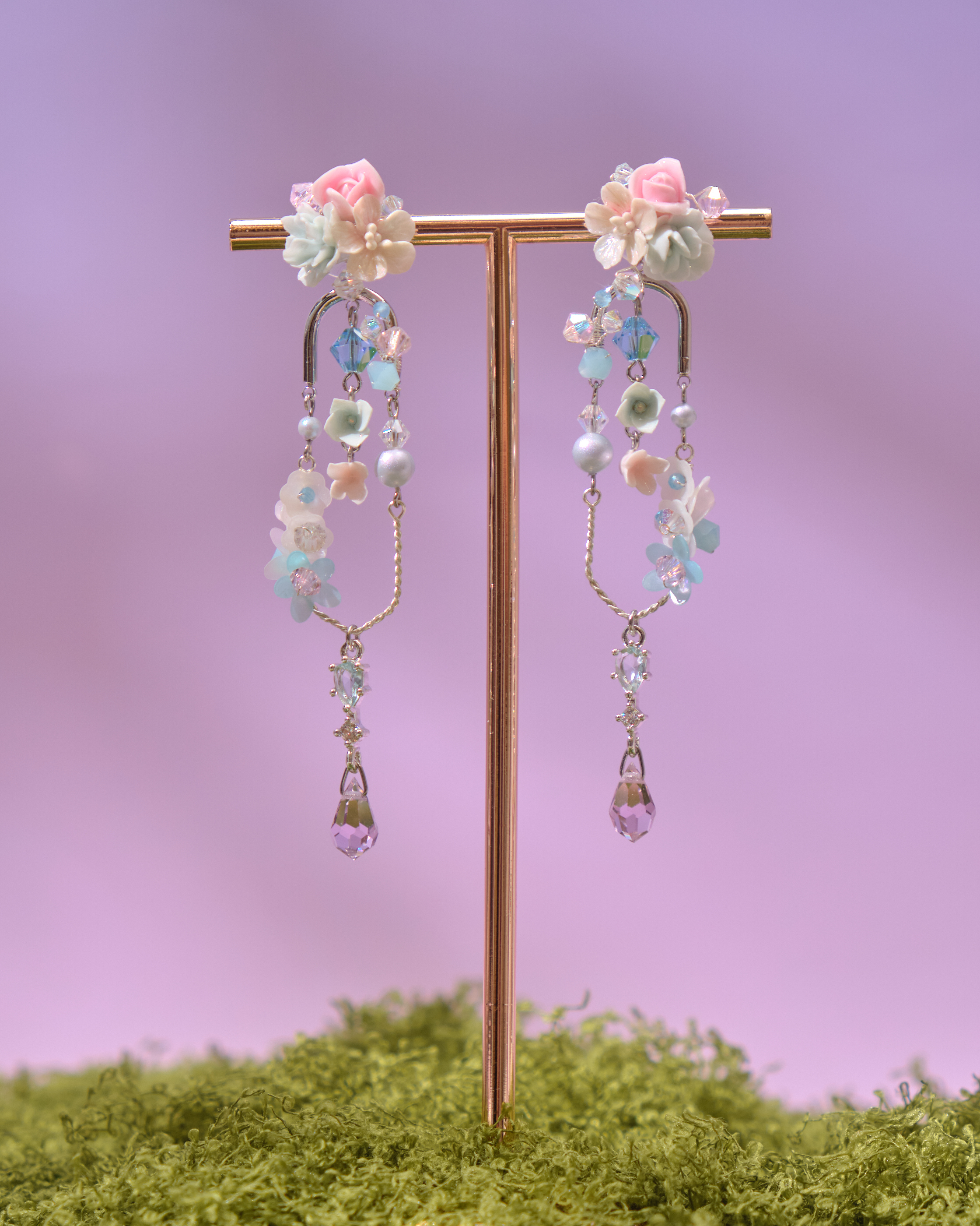 14053 Floral Vine Window Earrings