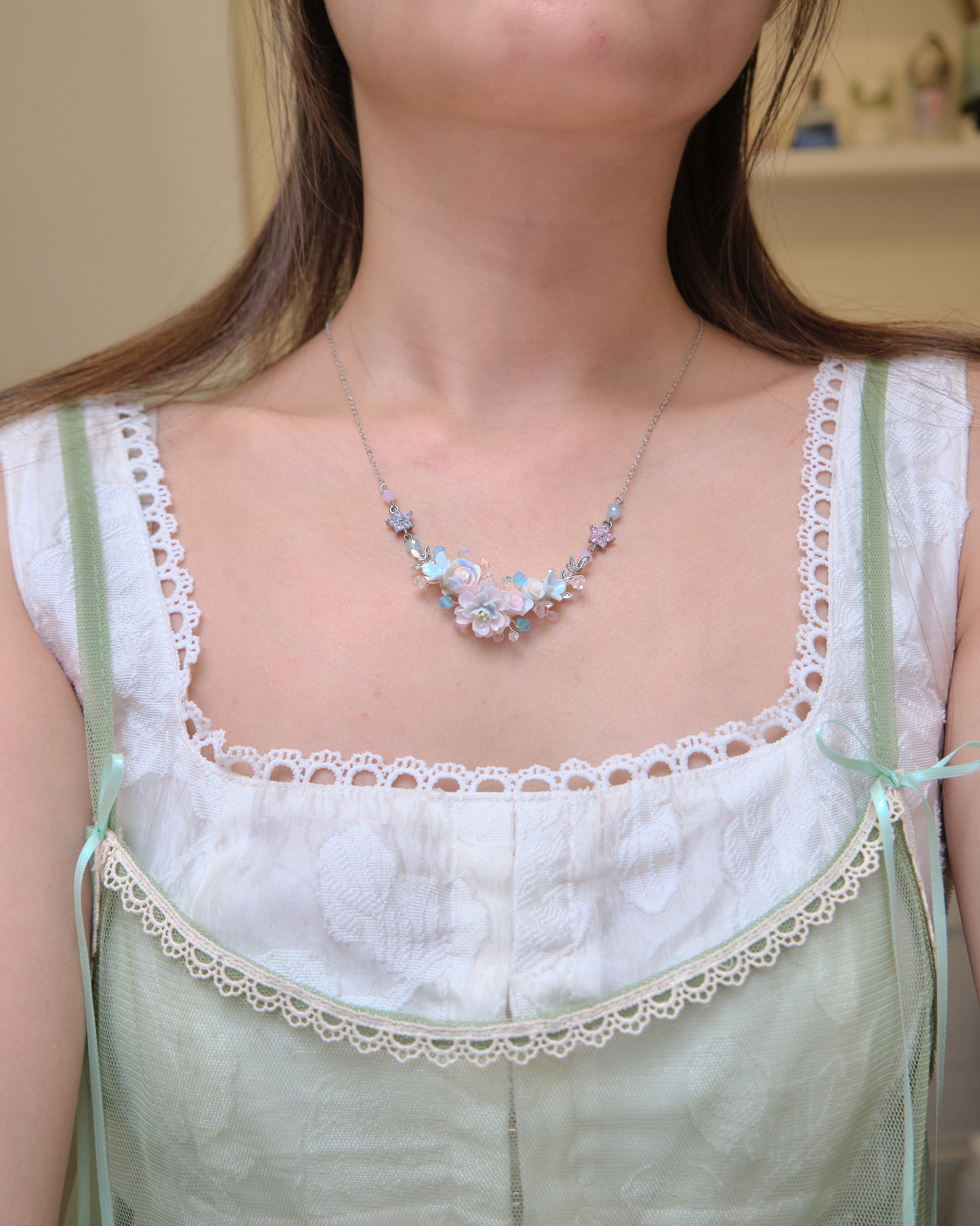 14057 Picnic Bouquet Necklace