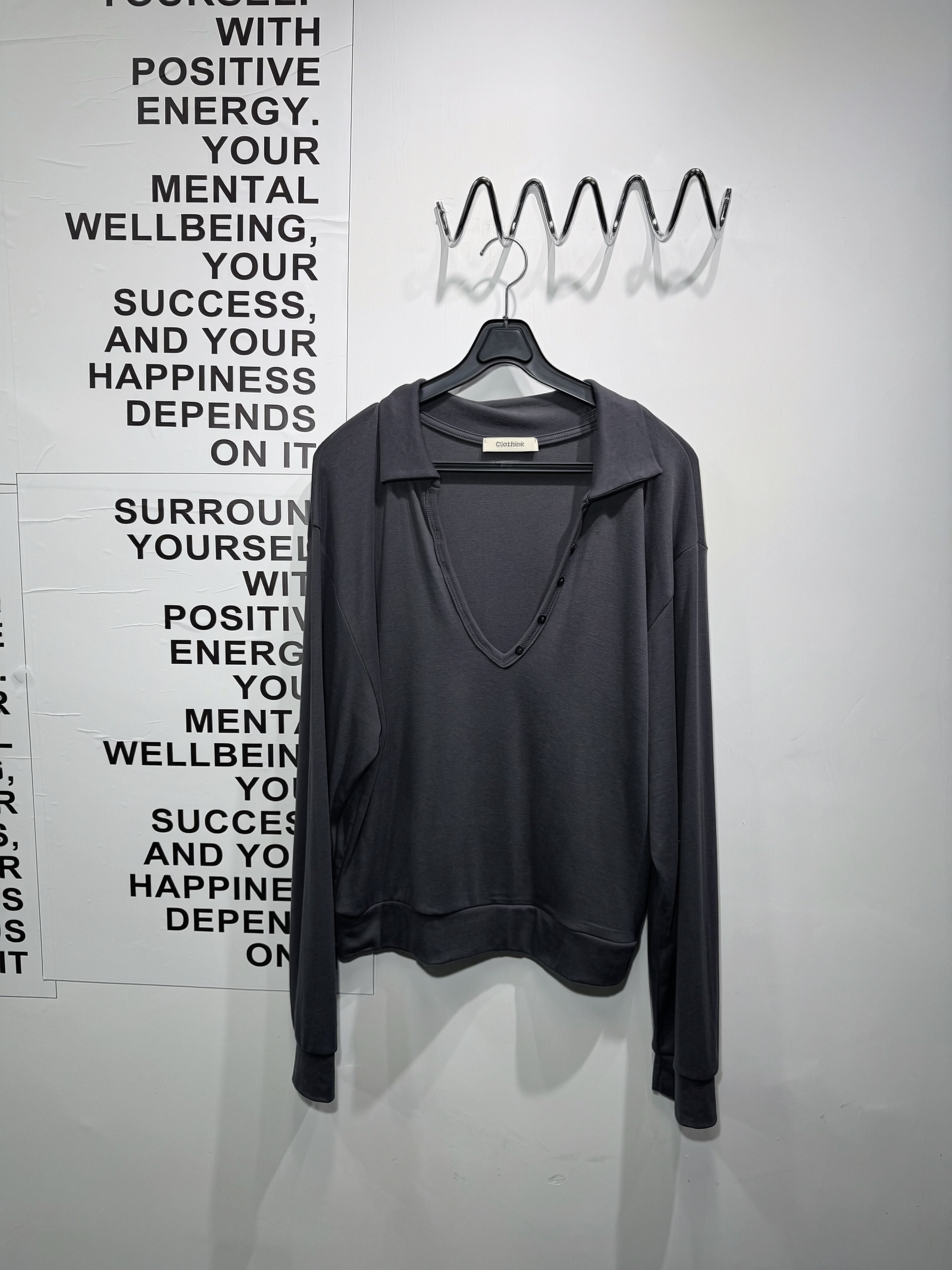WW26116 Monde button Tee