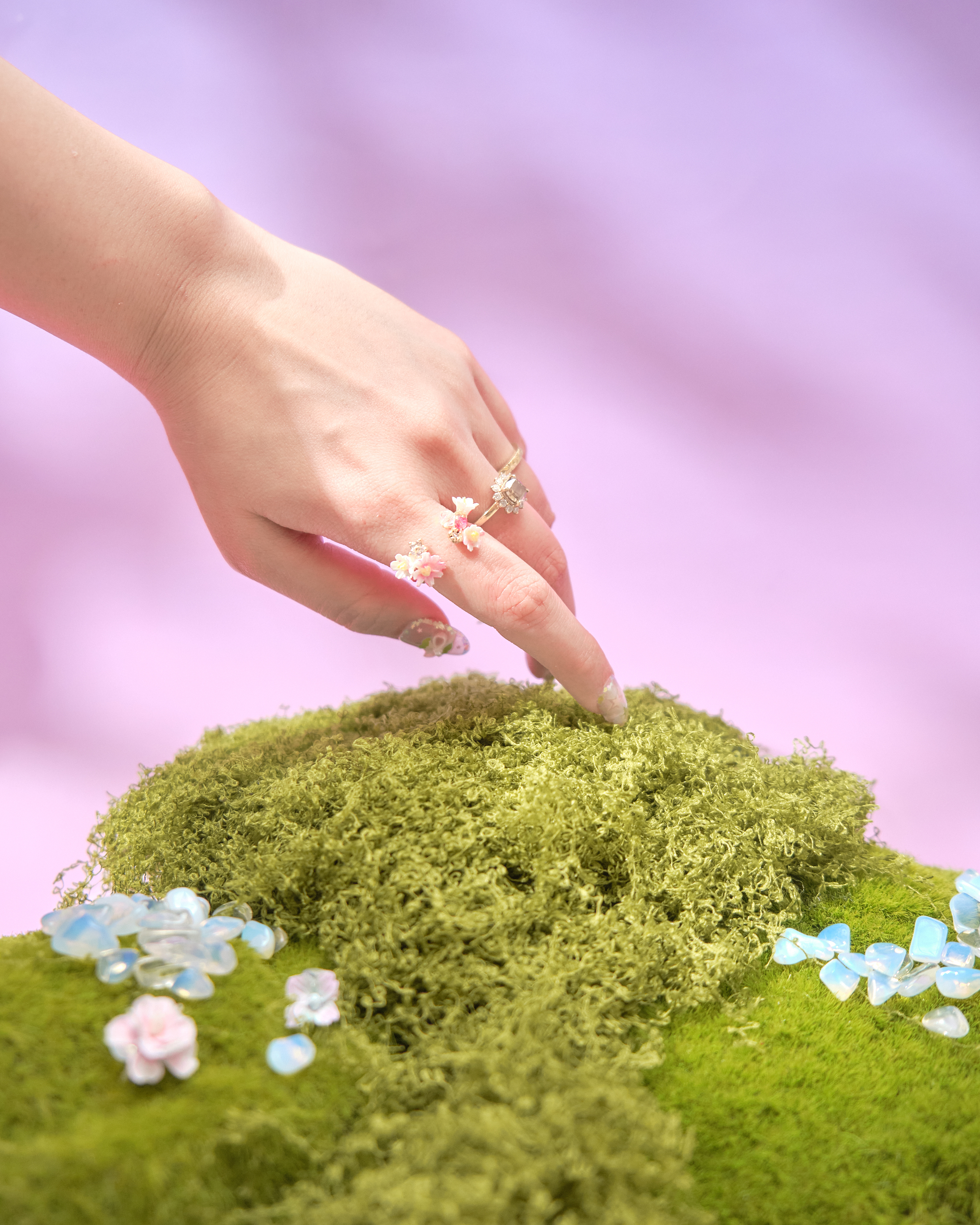 14042 Garden Gleam Adjustable Ring