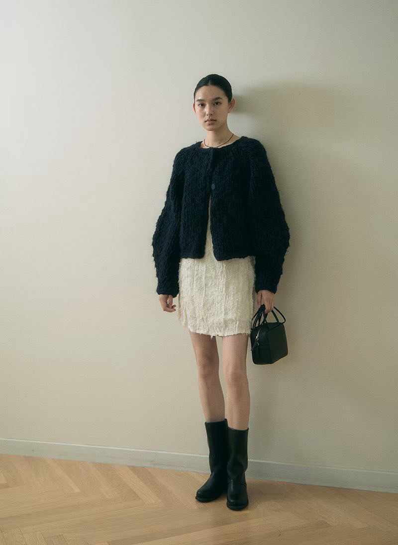 氣質女子立體抽鬚蕾絲織紋感短裙-S-M / 2色