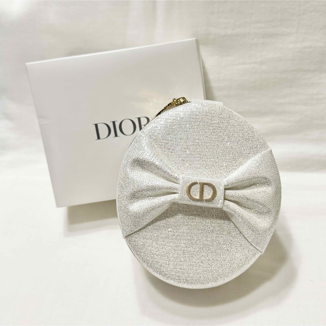 Dior Beauty 2026年聖誕限定贈品閃耀蝴蝶結圓形首飾盒