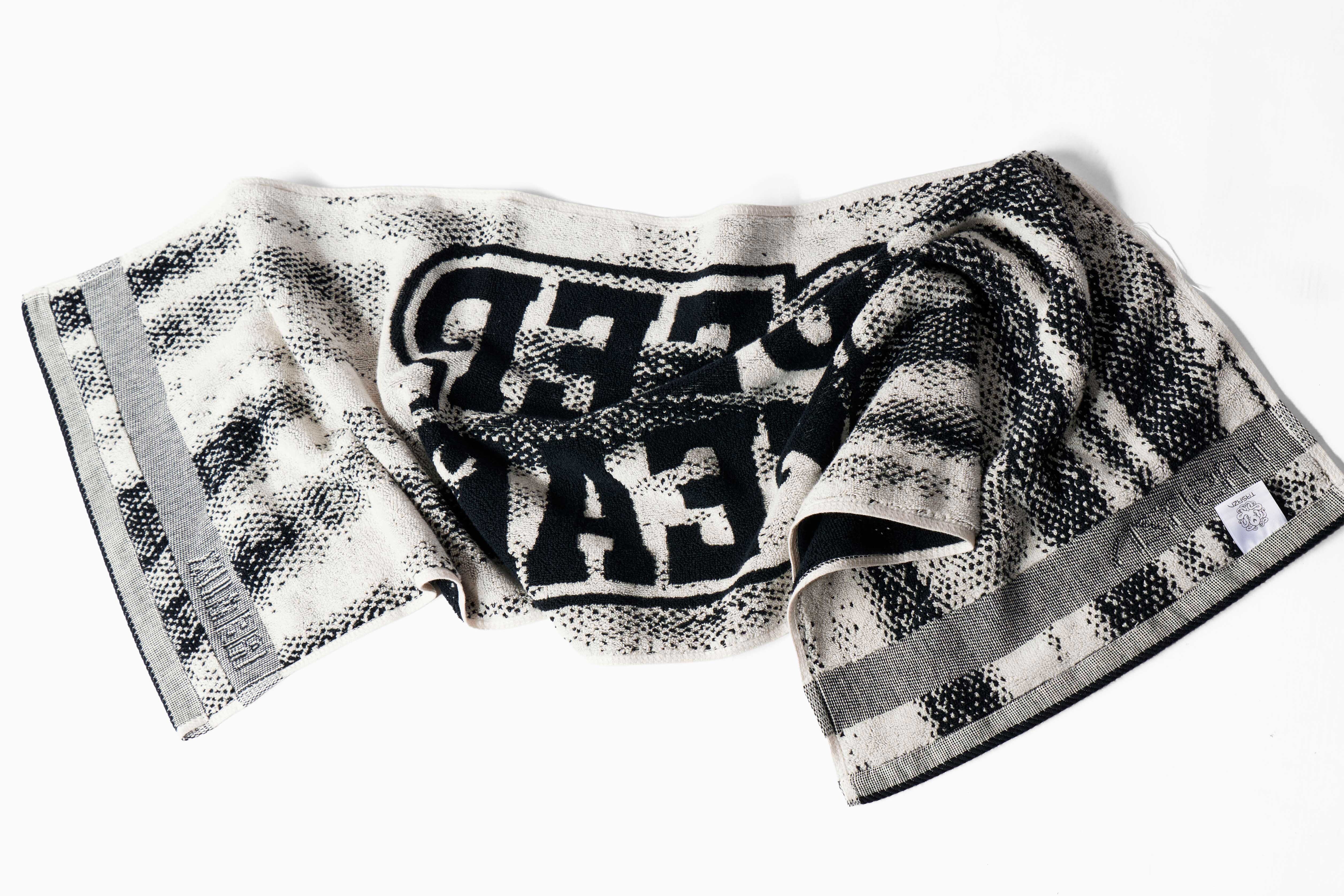 REMIX l TRSRZN l DEEP FEAR Trophy Towel