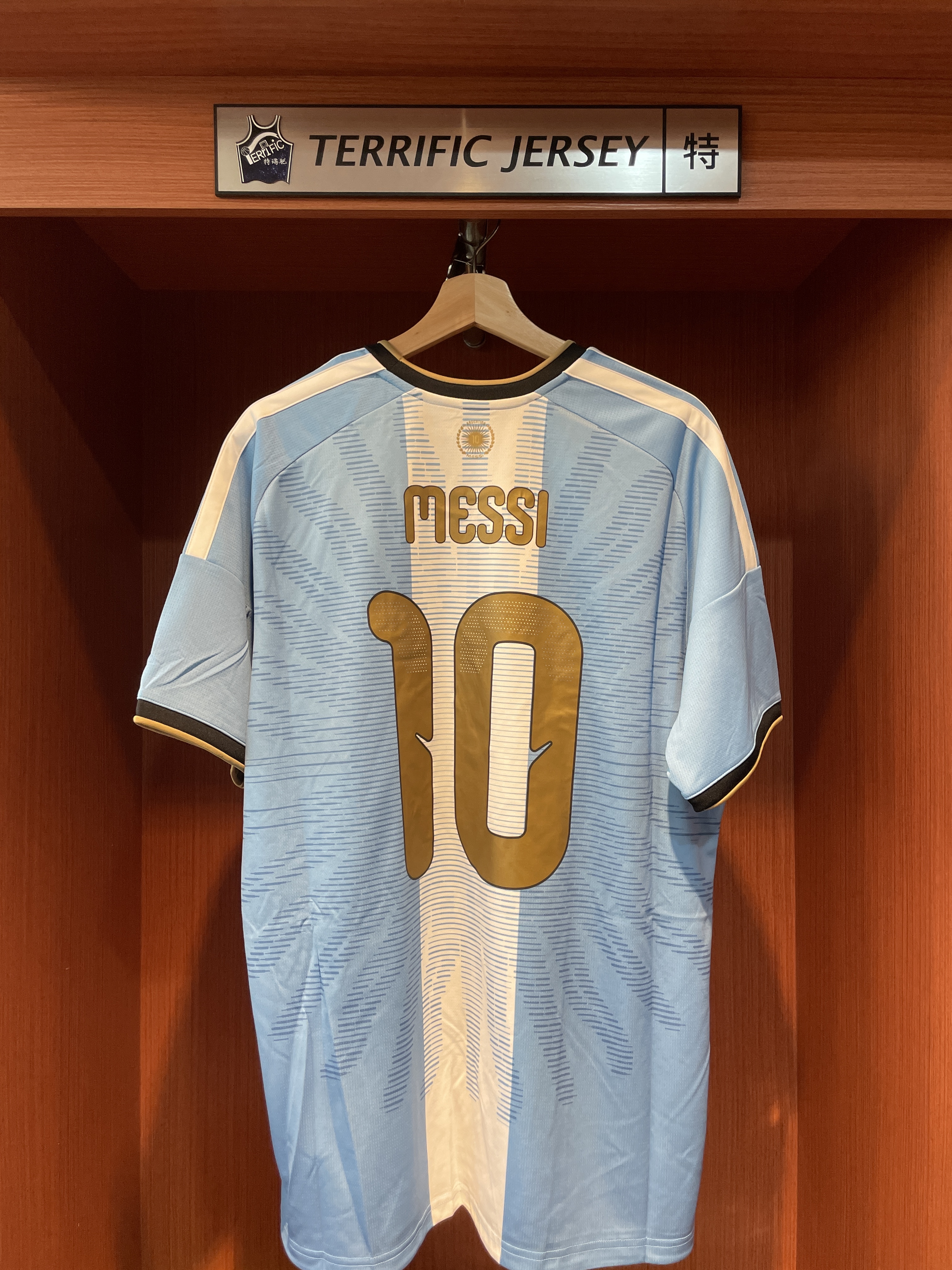 FIFA足球 Lionel Messi 阿根廷白 國家隊 引退紀念 AFA x Adidas Replica Jersey 球迷版 燙印 全新
