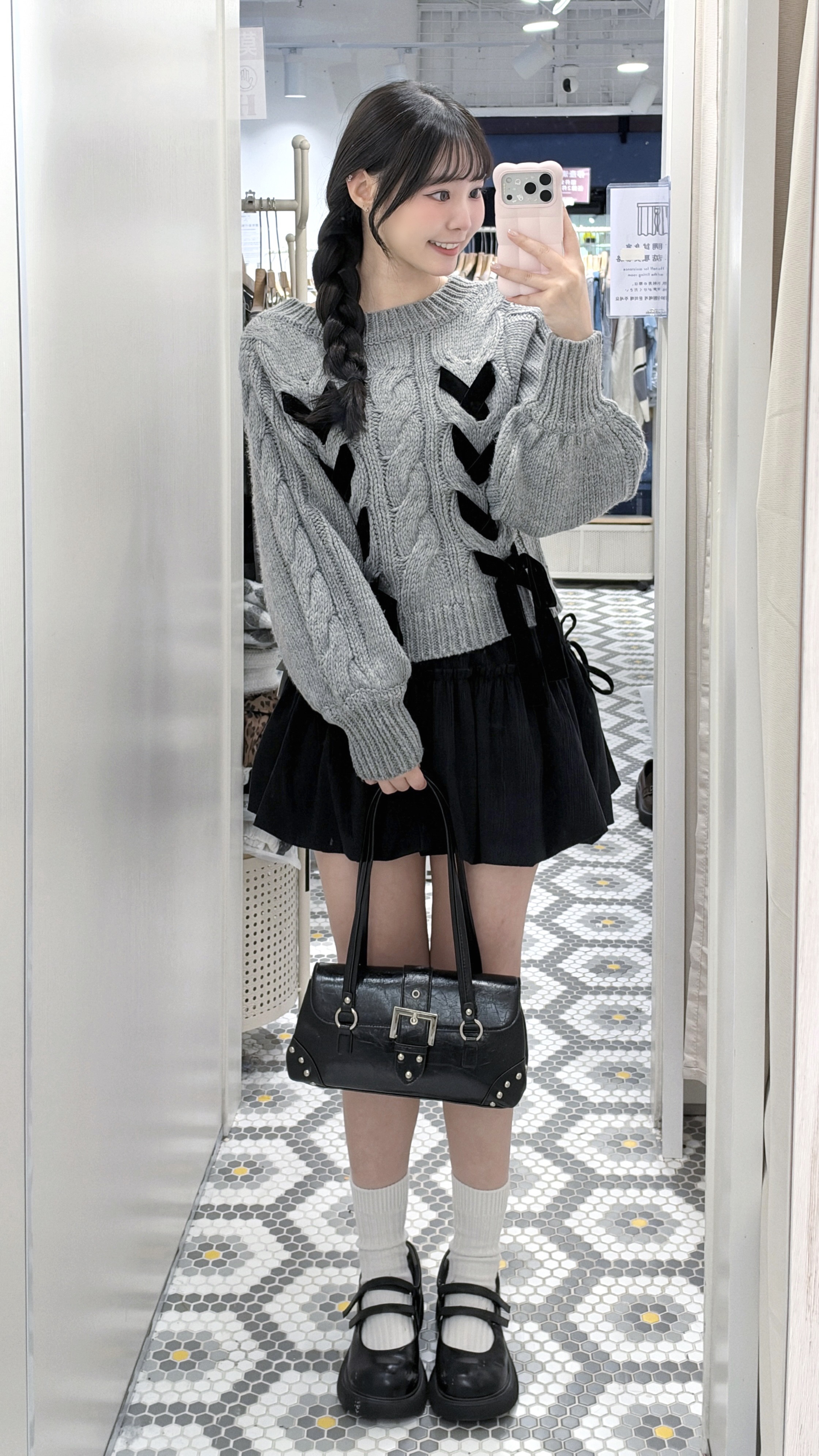 JP1314｜少女系‎ . ݁⋆ ۶ৎ ݁˖ . ݁ 綁帶式絨面蝴蝶結麻花前後著針織毛衣