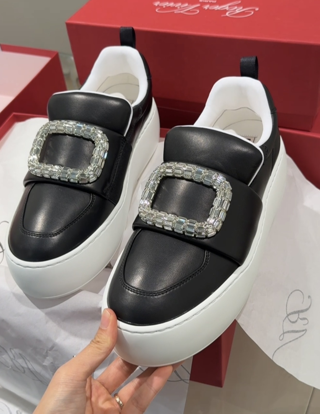 Roger Vivier Viv chocolate strass sneakers black