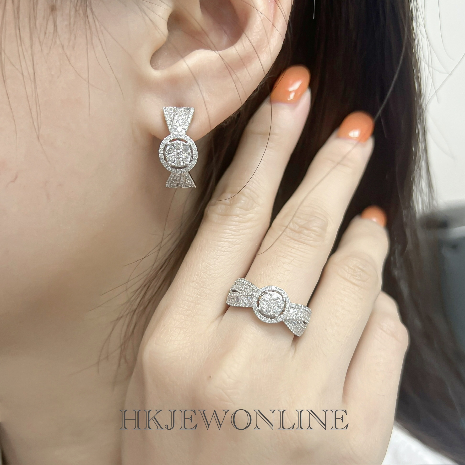 18K White Gold Diamond Ring / Earrings