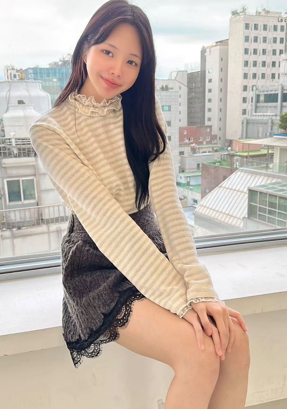 Y146   橫間閃襯衫   胸 43 -48 長23  $509