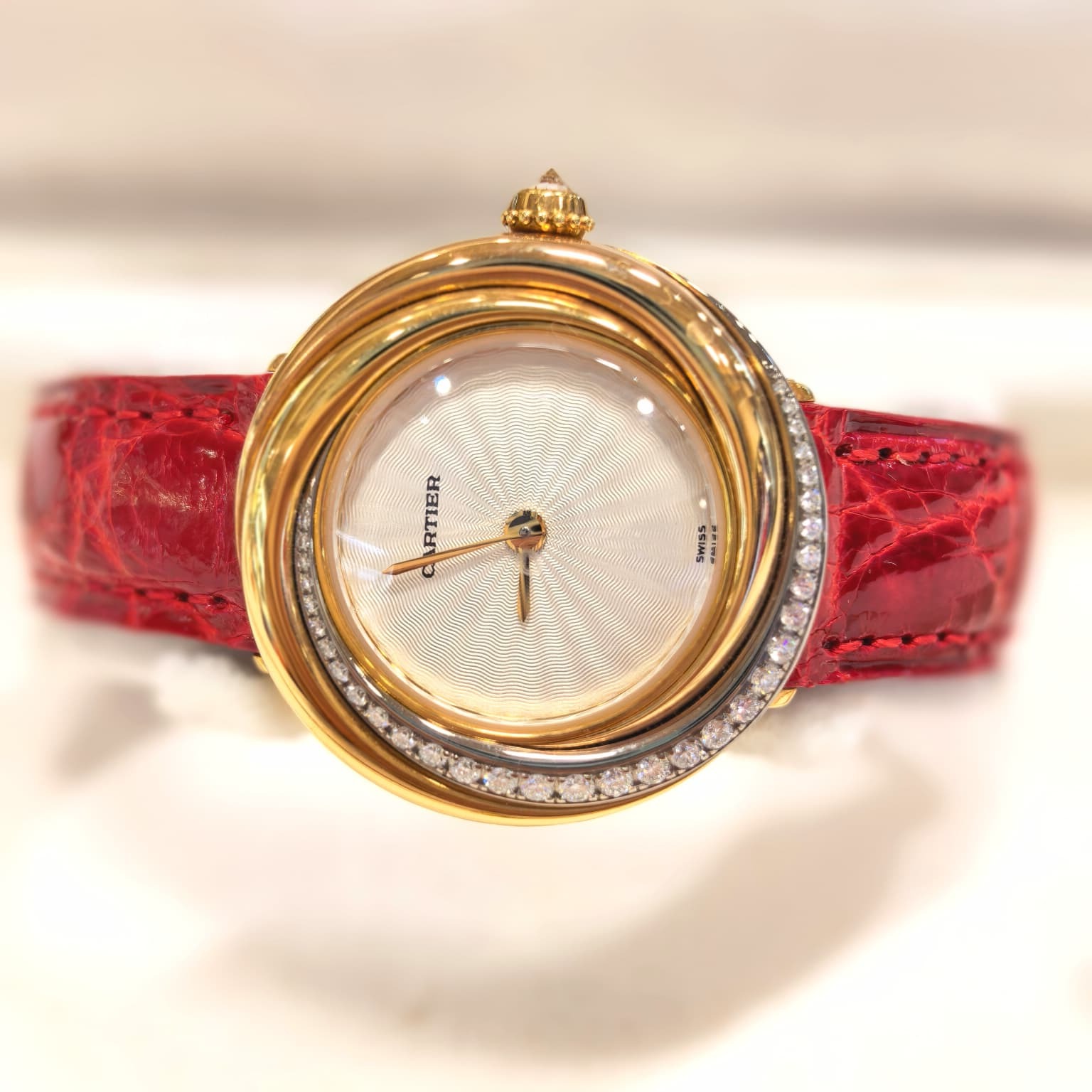 99.9%NEW 收藏品 CARTIER手錶 27MM, Ref. 2357, Trinity系列, W60001S8, 18K金, 半圈鑲鑽, 26mm石英機芯, #卡地亞女士腕錶, #香榭站正品