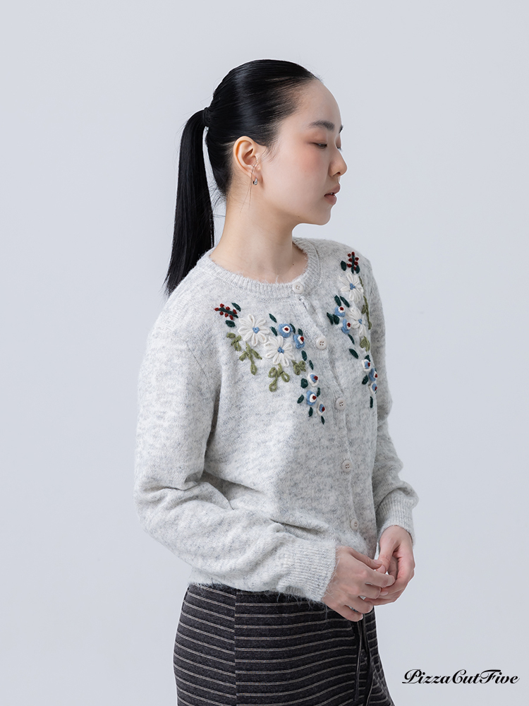 買一送一｜立體花剌繡針織外套