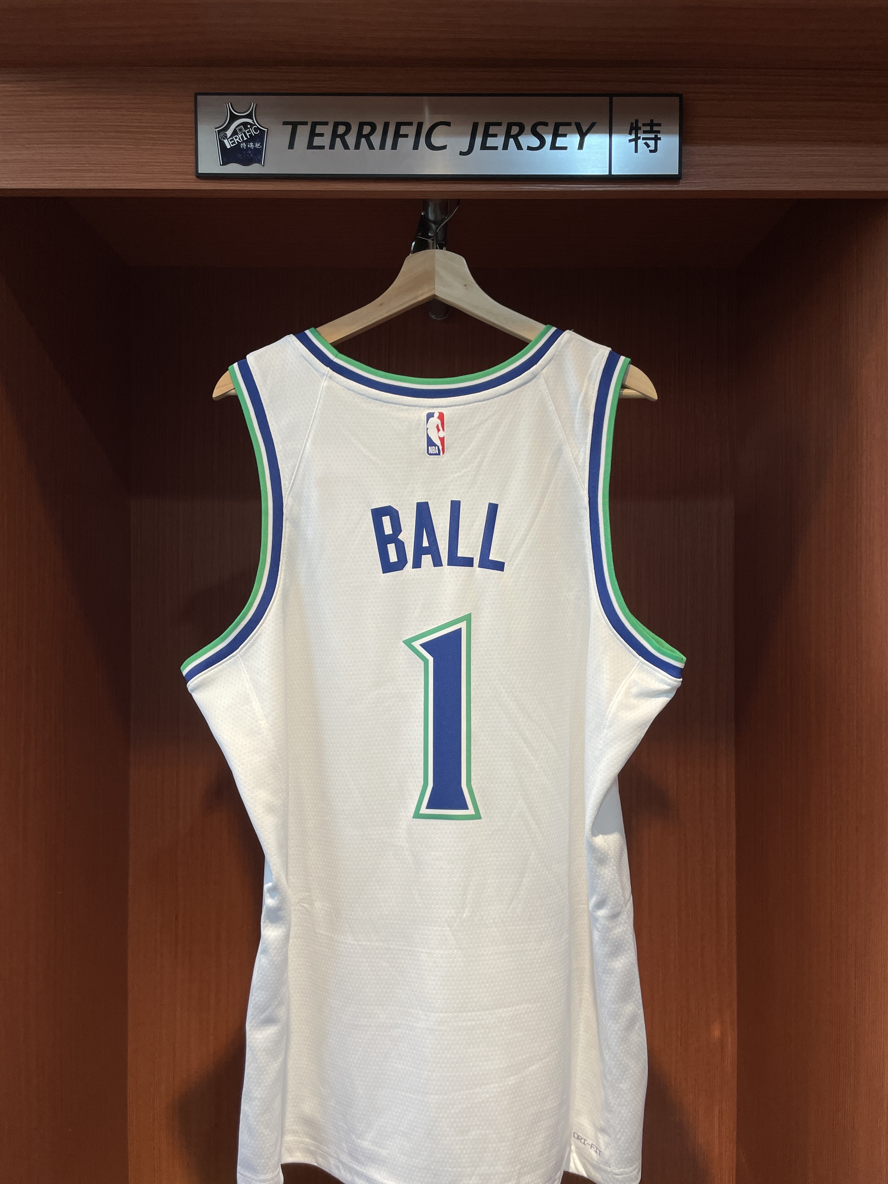 NBA球衣 LaMelo Ball 明尼蘇達灰狼白 26-27 Association Nike Swingman 球迷版 熱轉印 全新