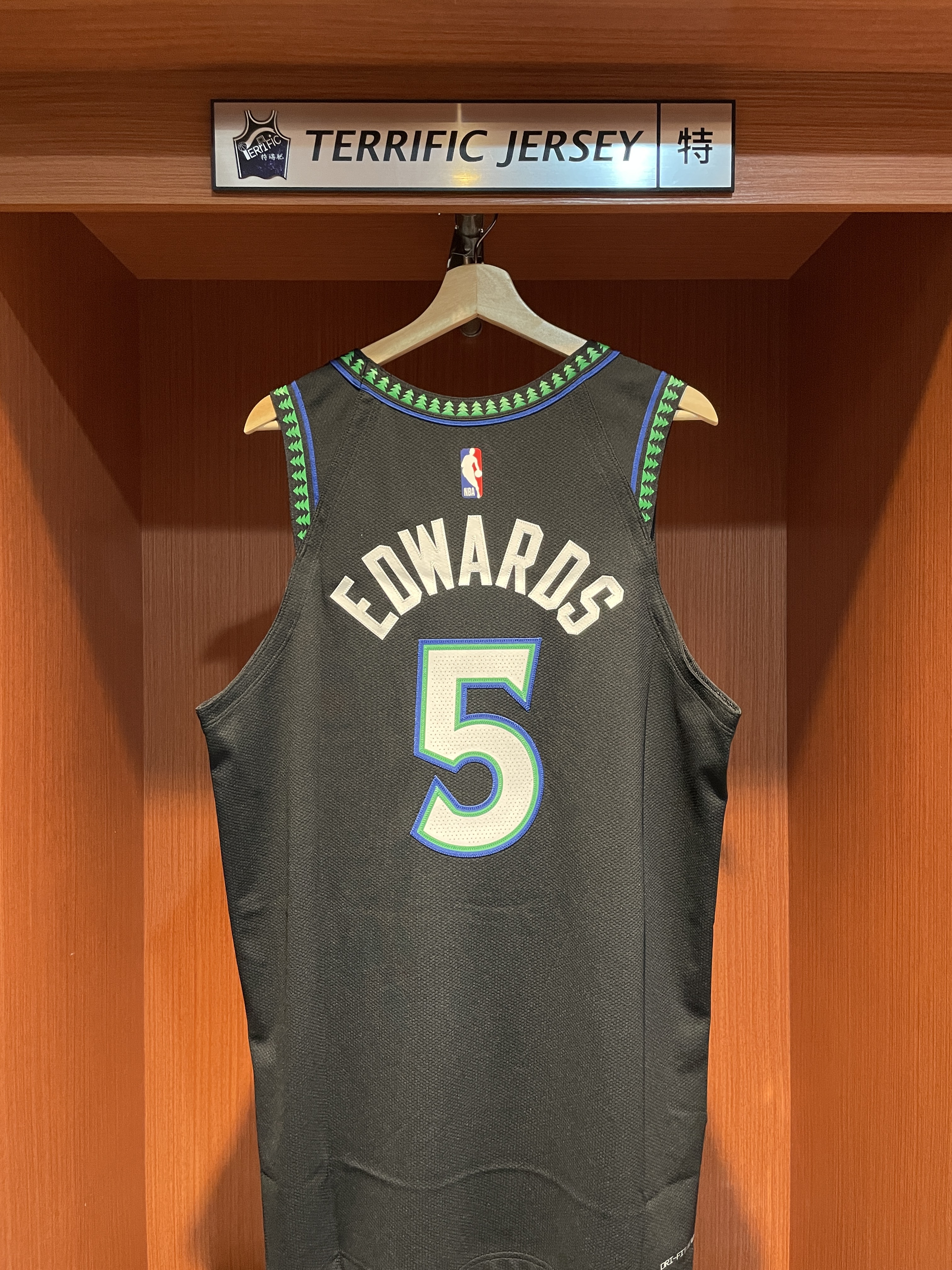 NBA球衣 Anthony Edwards 明尼蘇達灰狼黑 26-27 Statement Jordan Authentic 球員版 電繡 全新