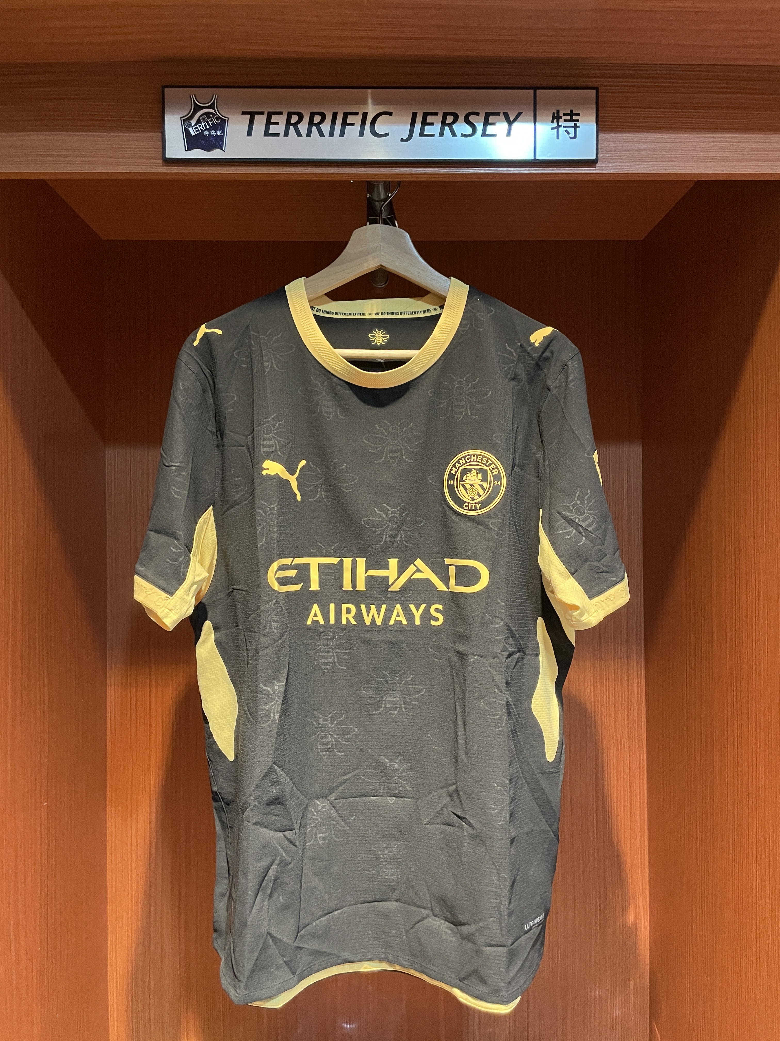 Premier League足球 Erling Haaland 曼徹斯特城 曼城黑 26-27 英超 Away Puma Authentic Jersey 球員版 輕薄排汗 全新
