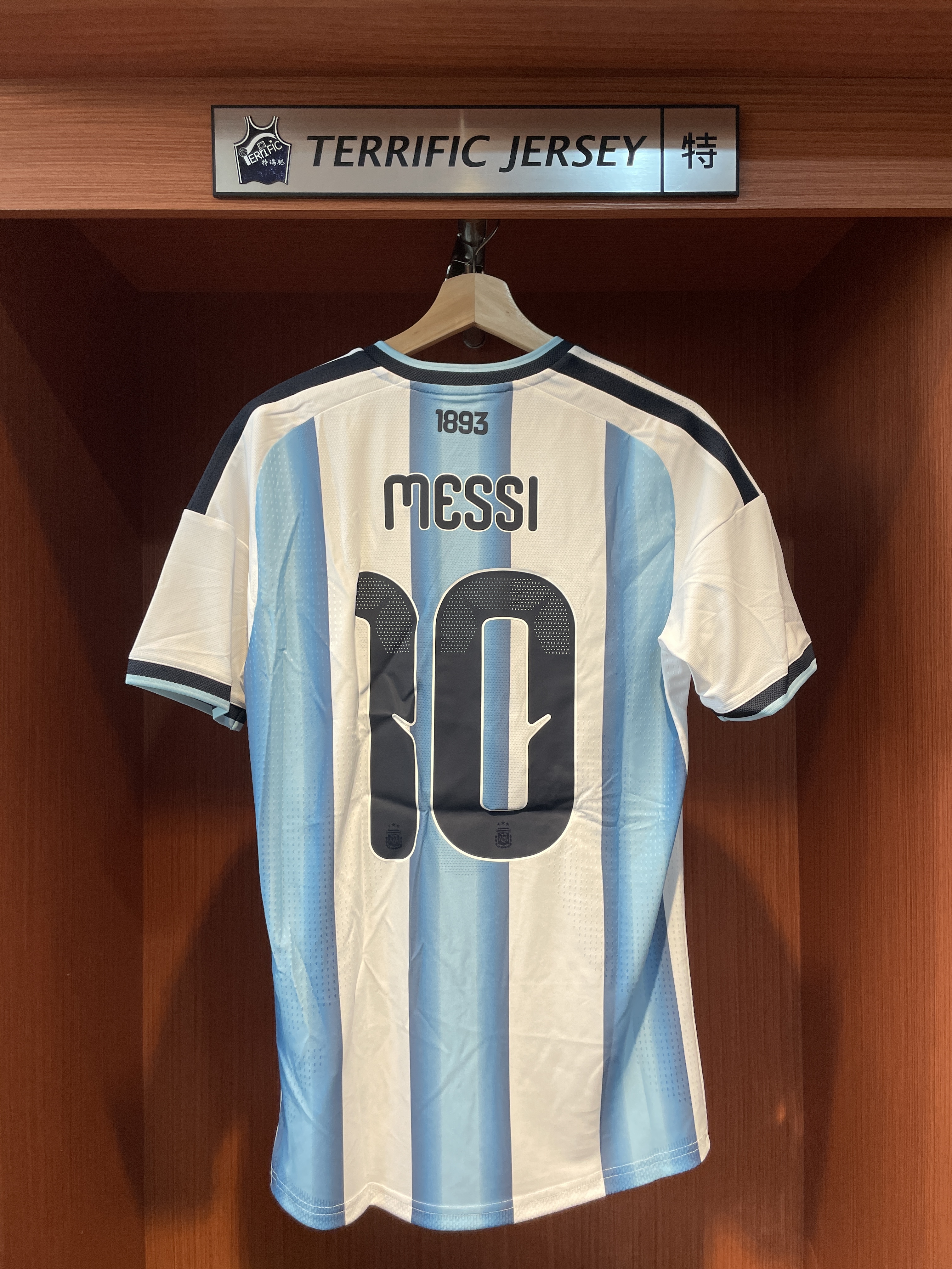 FIFA足球 Lionel Messi 阿根廷白條紋 主場 2026 世界盃 Home Adidas Authentic Jersey 球員版 燙印 全新