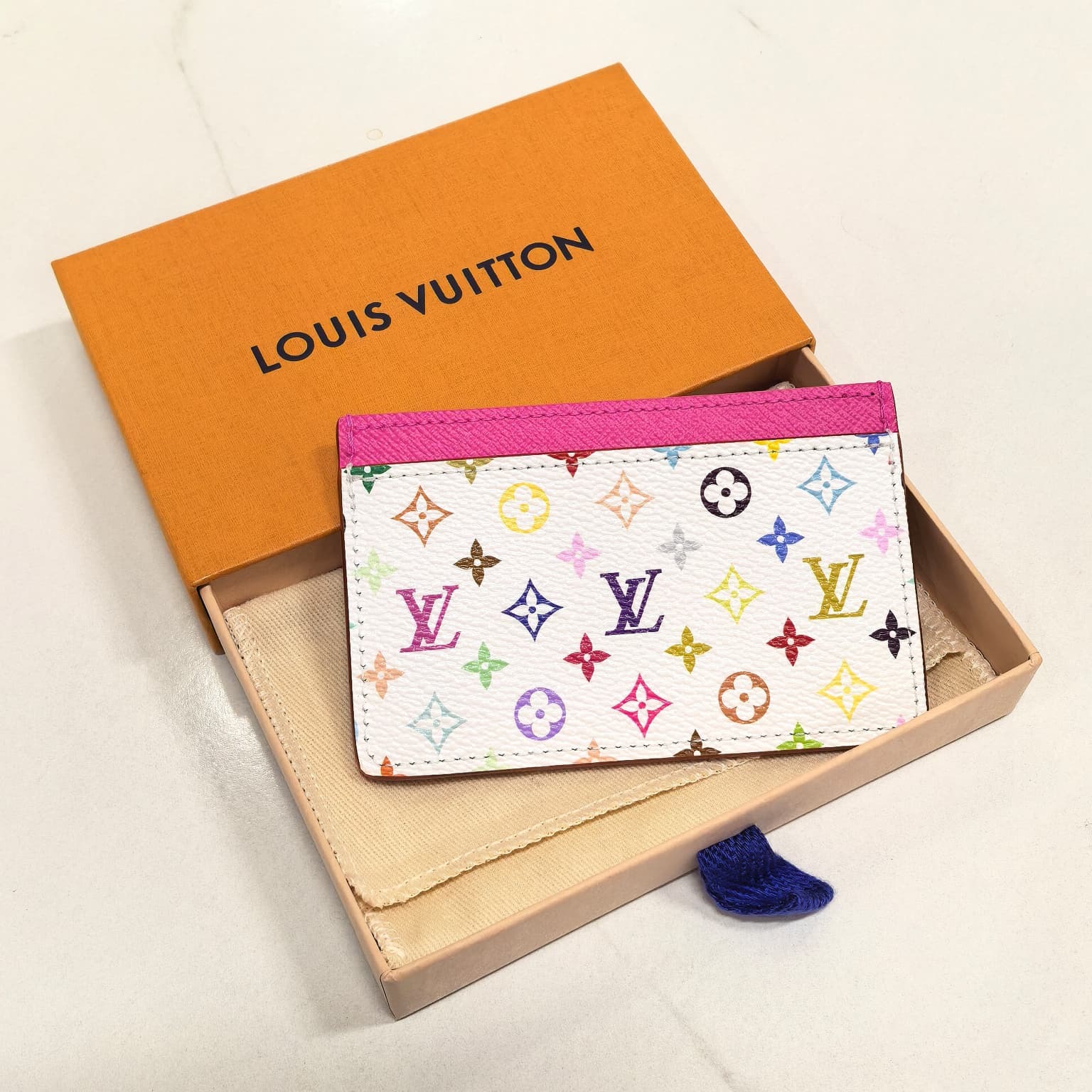 全新LV x TM卡片套 M13403 村上隆彩色MONOGRAM 桃紅色內籠 #BRAND NEW #香榭站正品