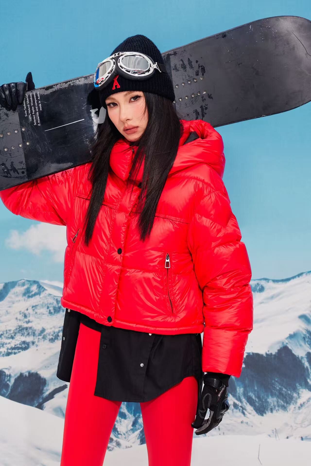 1019GZ22-GZTRIP-TUOGU-Down Jacket (A22 China Red / B22 Obsidian Black)