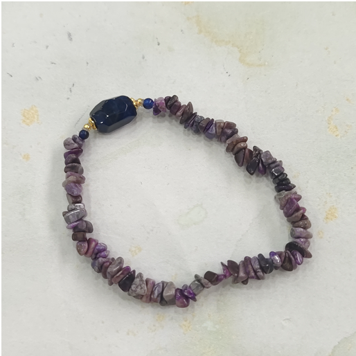 1020GZ155-GZTRIP-SUGILITE-Blue Sugilite Diamond-Cut Freeform Bracelet (A155)