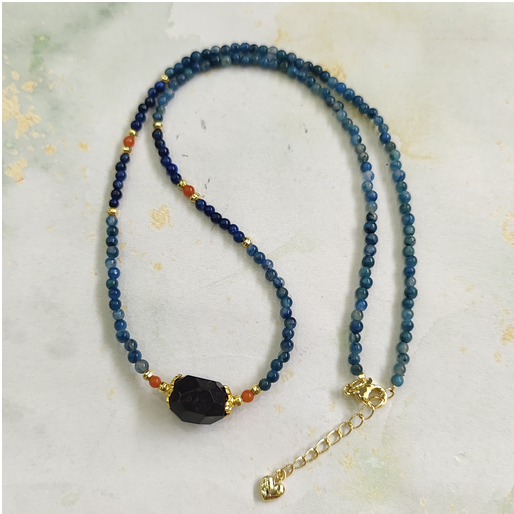 1020GZ165-GZTRIP-SUGILITE-Mint Blue Sugilite Large Diamond-Cut Tiny-Bead Necklace (A165)