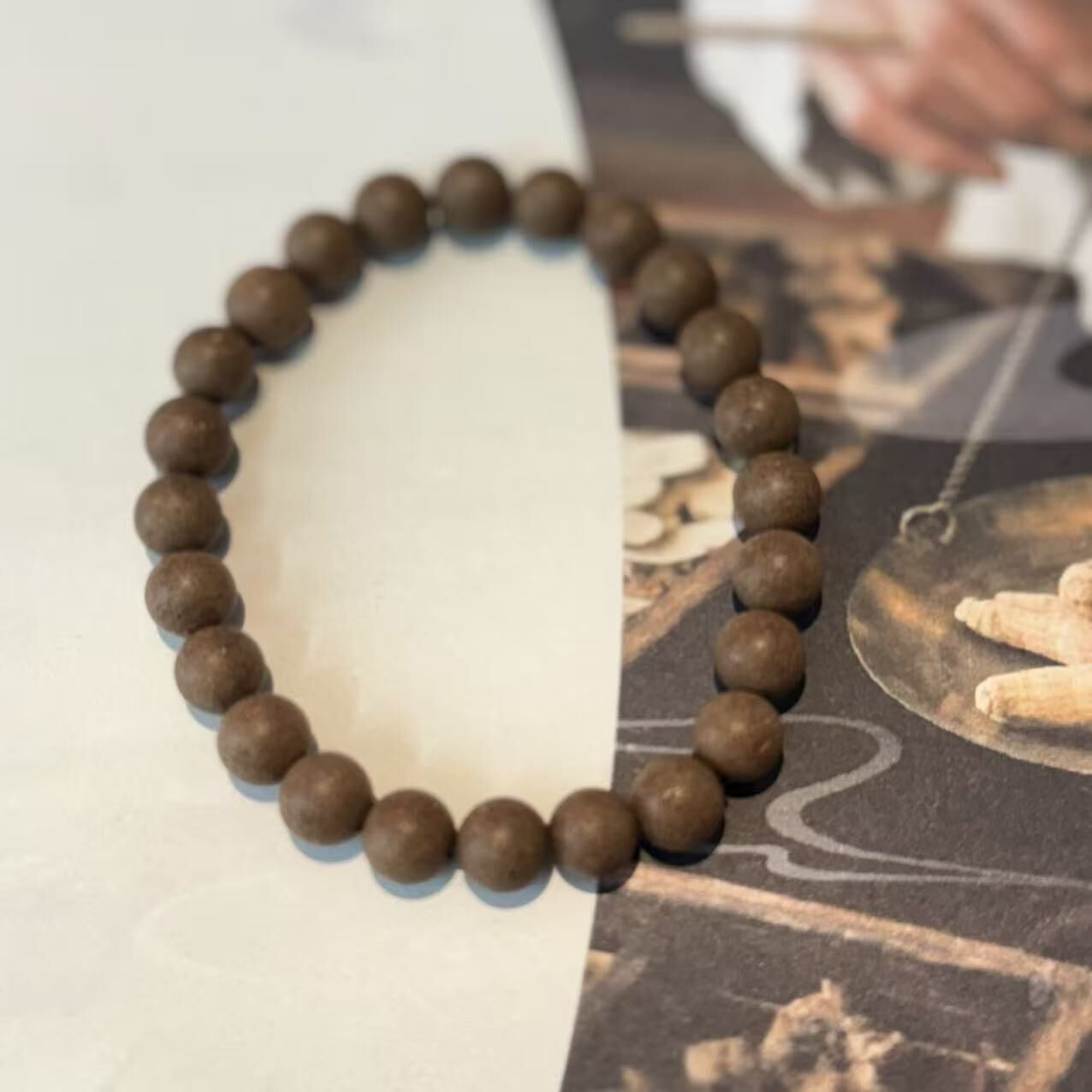 1021GZ62-GZTRIP-AGARWOOD-Angong Niuhuang Aromatic Bead Bracelet - 0.8 x 24 Beads (B62)