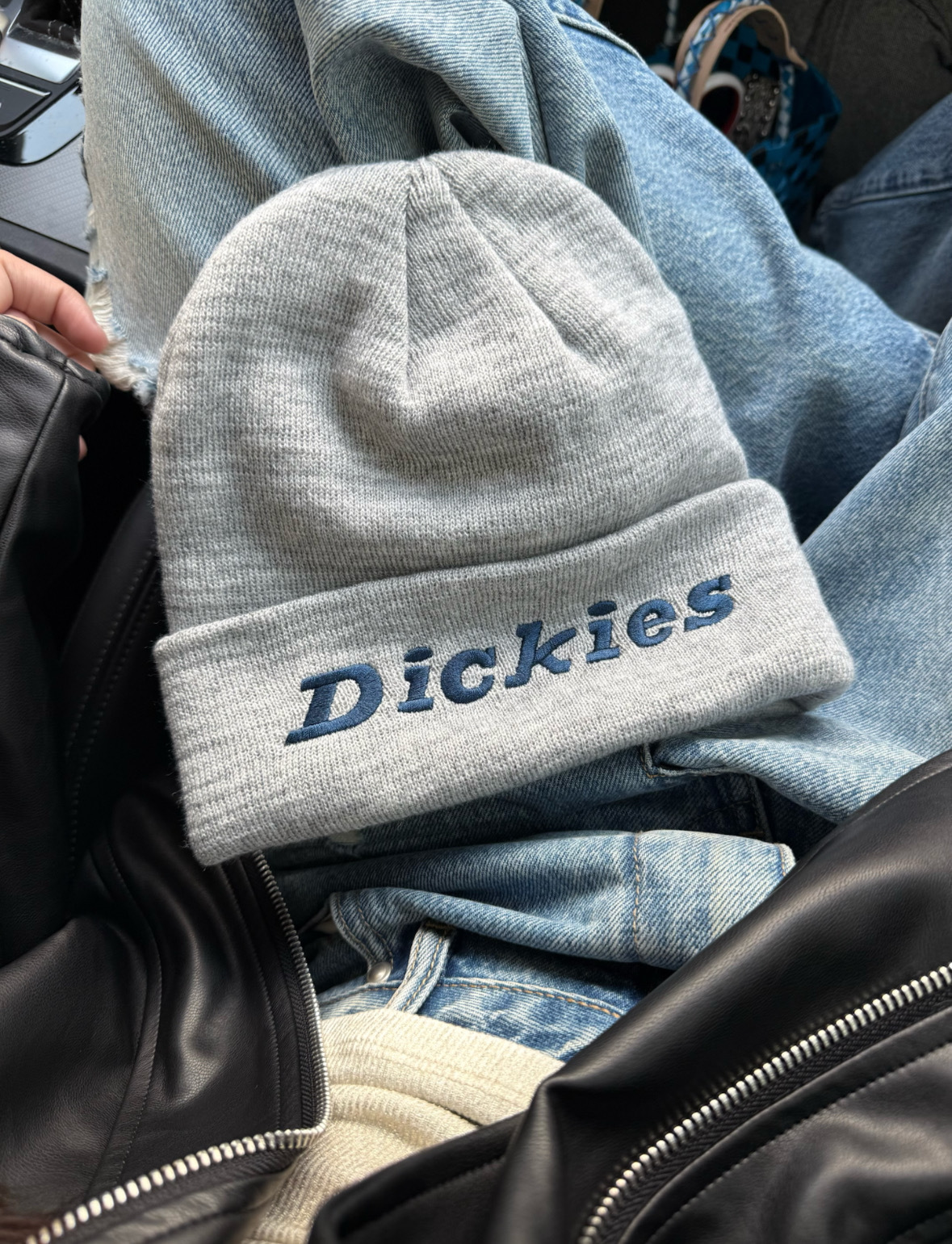 <好甜呀!!>Dickies logo字 毛帽 四色