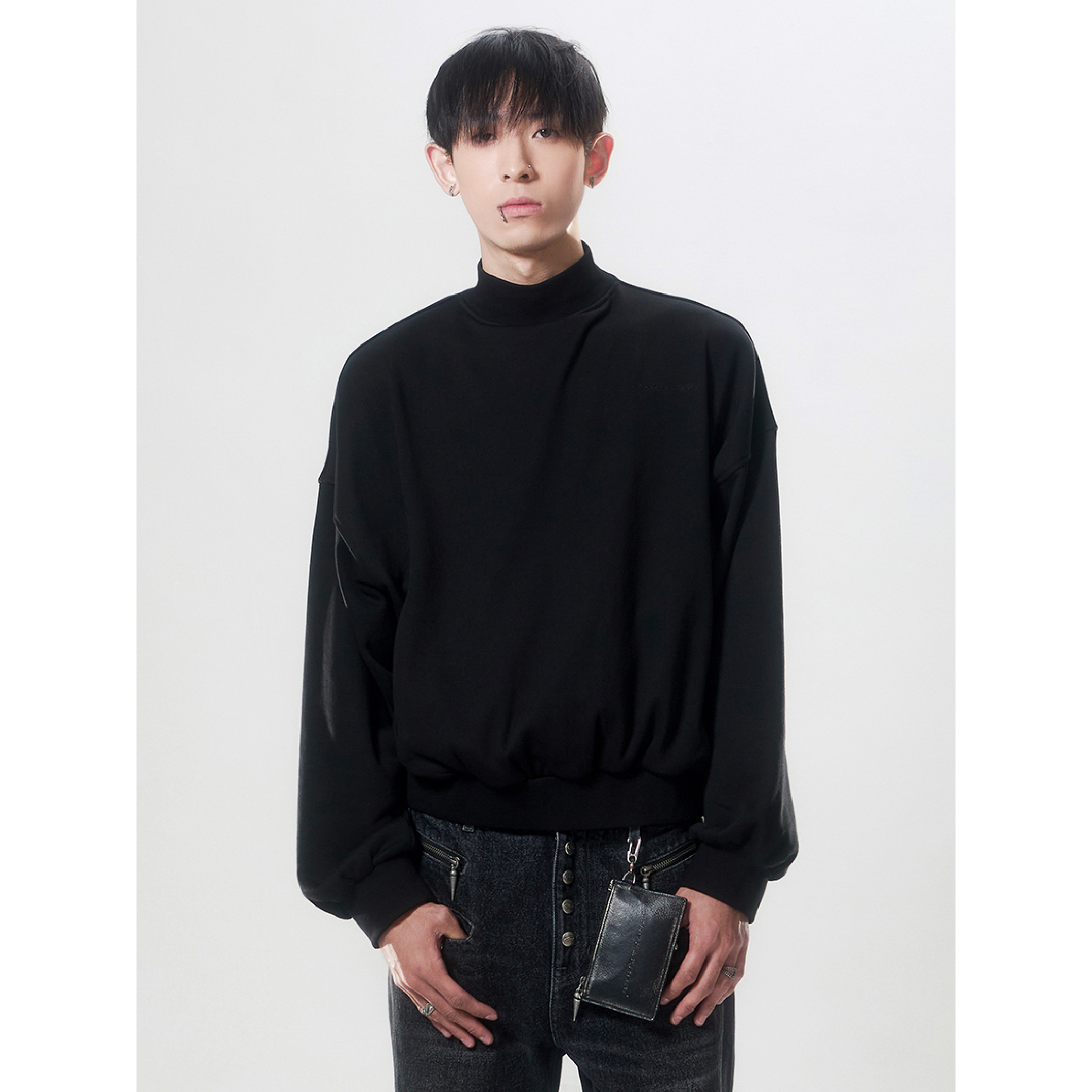JOBDATASHEET Basic Mock Neck Embroidered Sweatshirt [D59]