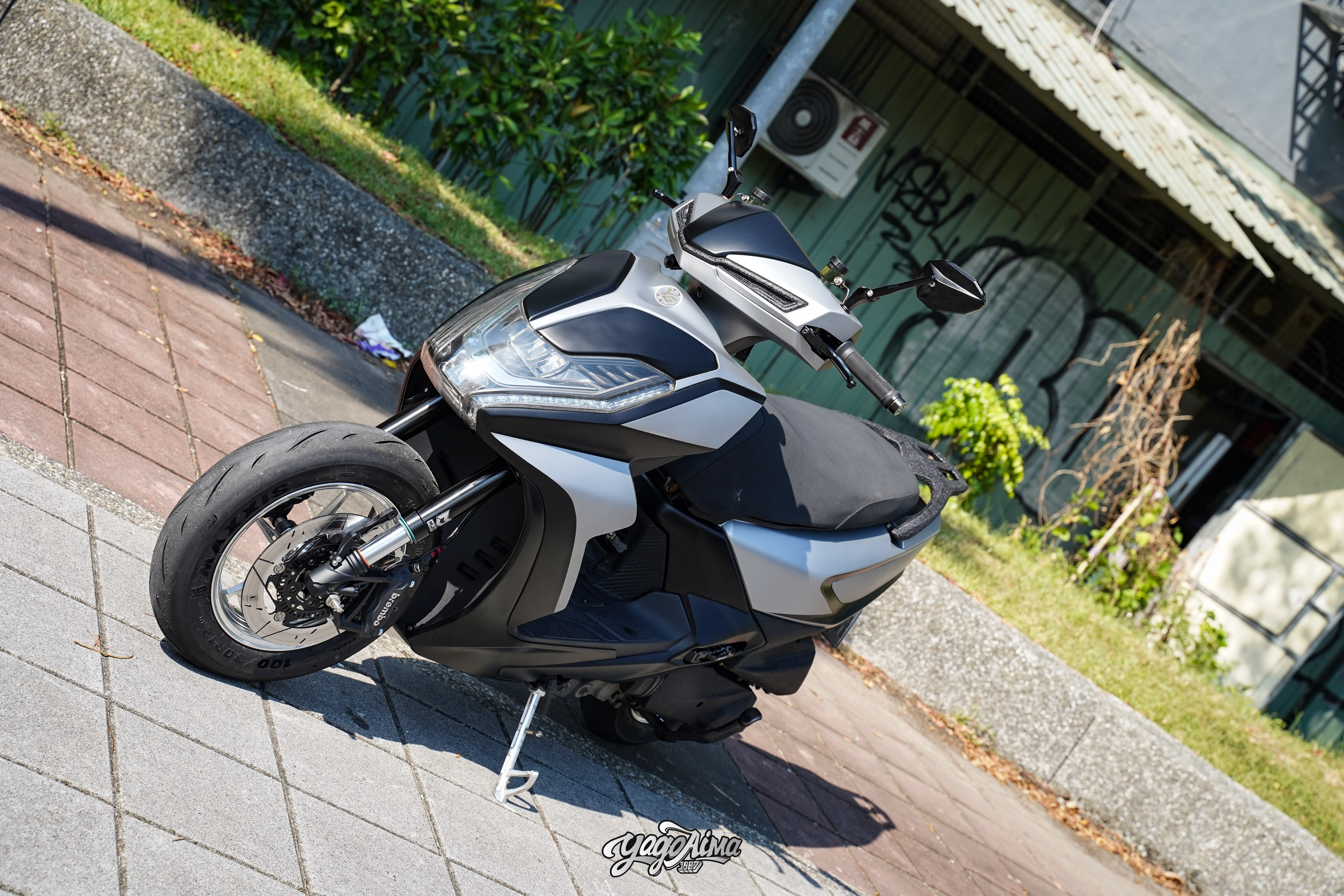 SYM FNX 消光銀黑全車烤漆改裝完成側面
