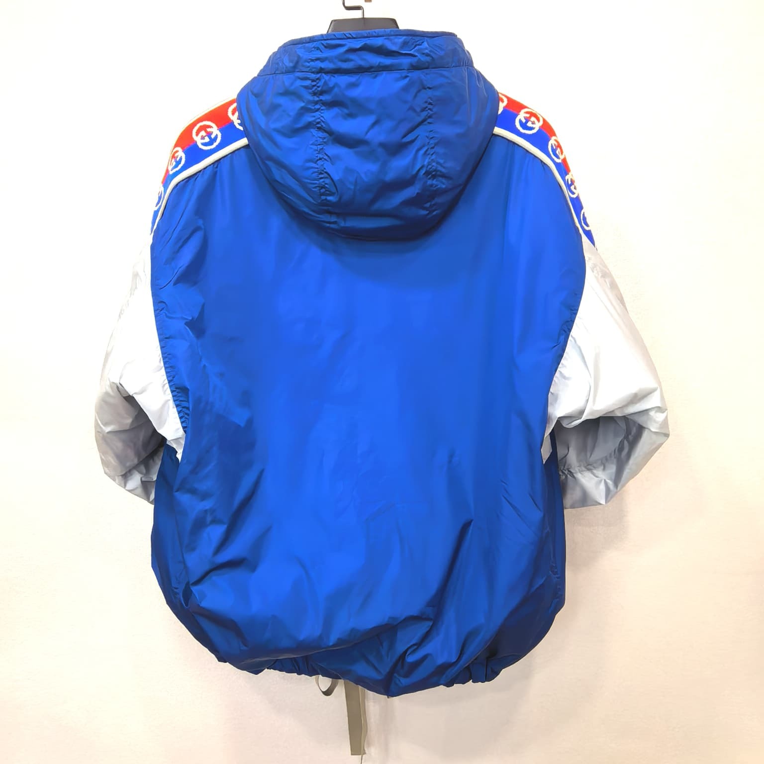 全新GUCCI 男士風衣48碼, 598722, ZADC9, 拼色GG圖騰, 連帽防風防水尼龍外套, #BRAND NEW #香榭站正品