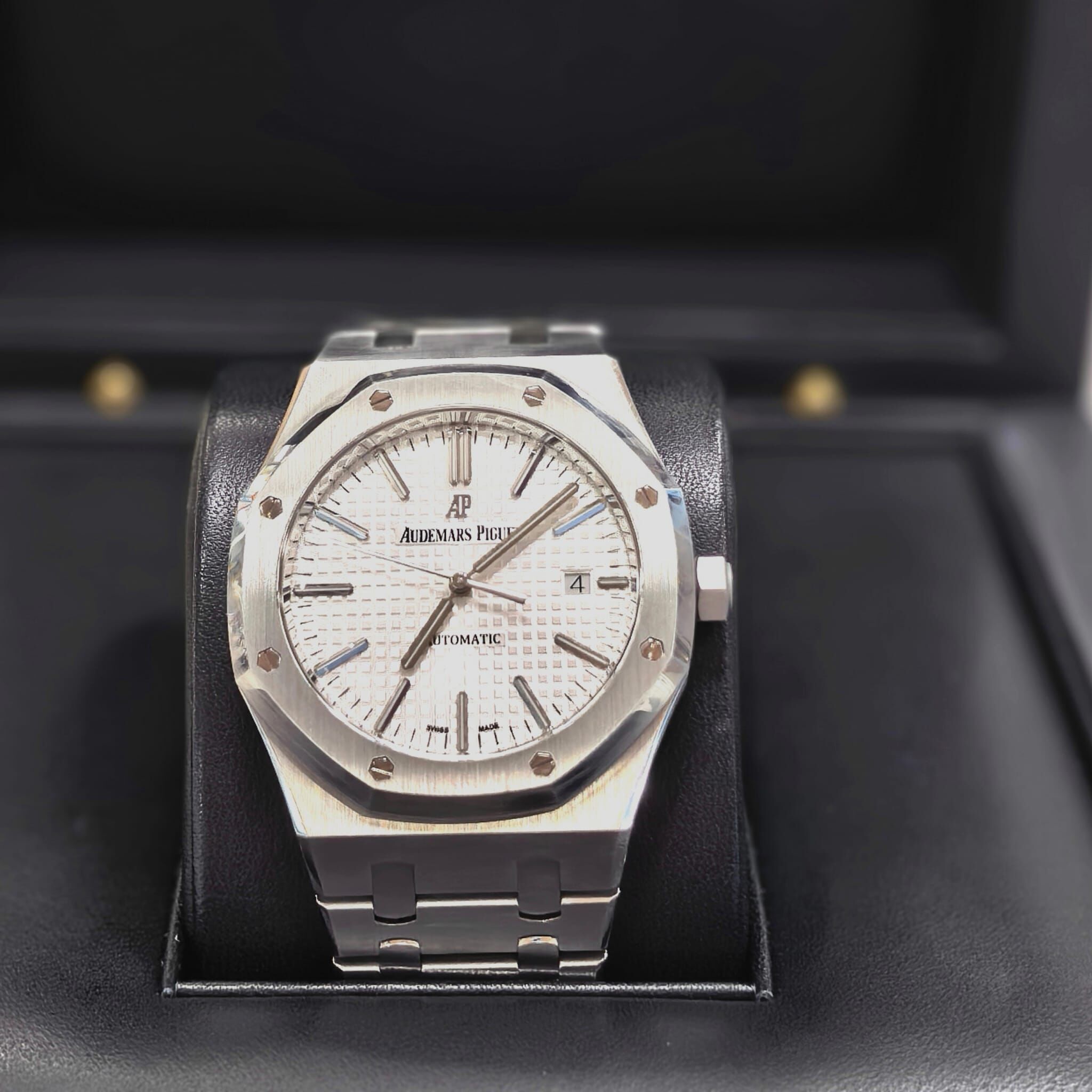 全新AUDEMARS PIGUET 41MM, J91949, ROYAL OAK 15400ST  #AP手錶白面, #愛彼皇家橡樹 #BRAND NEW #香榭站正品