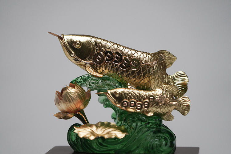 招財龍魚 金箔細節特寫 立體精雕