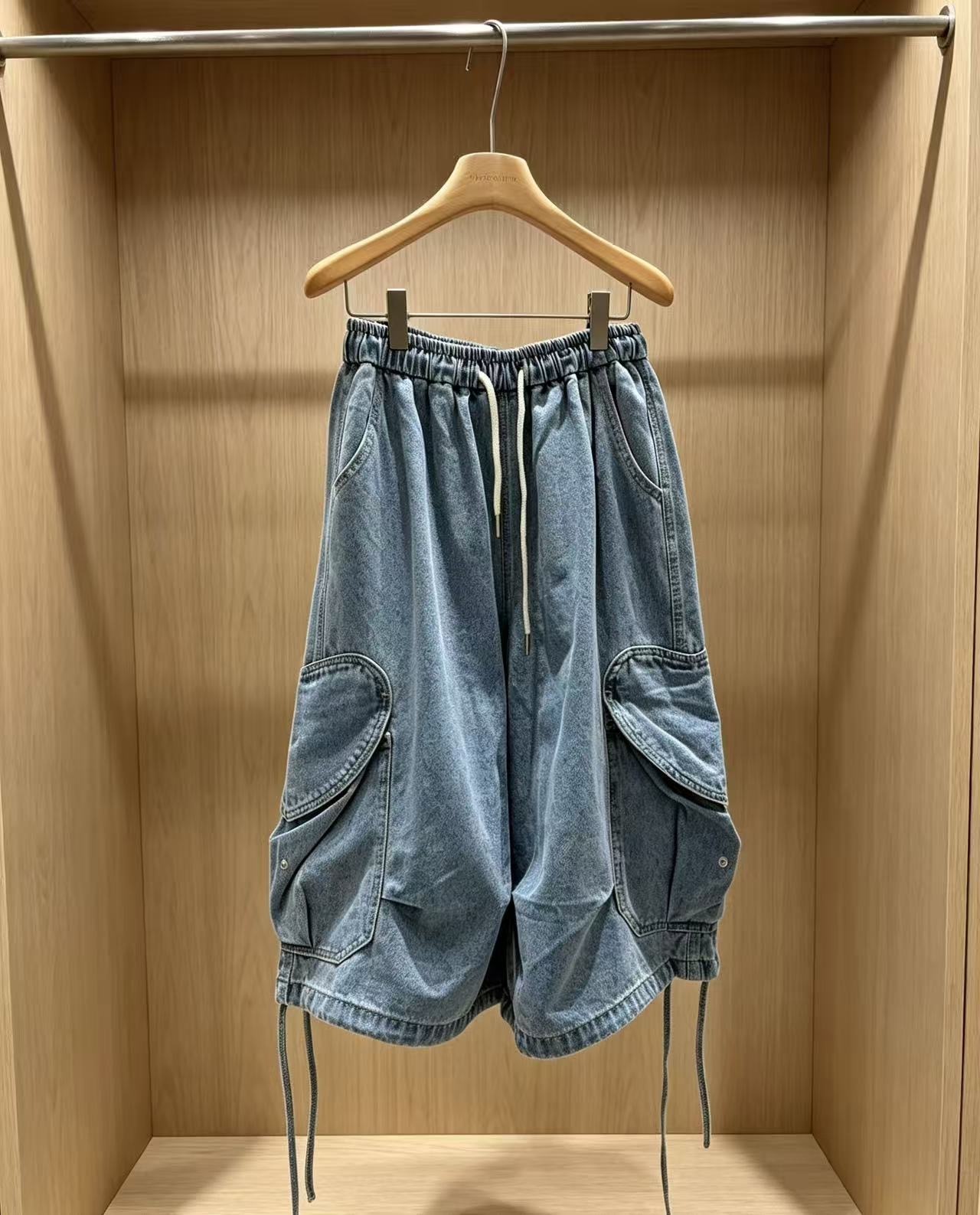 CE41   下身 心心牛仔褲 腰25-42  長 29   hip  49   $599