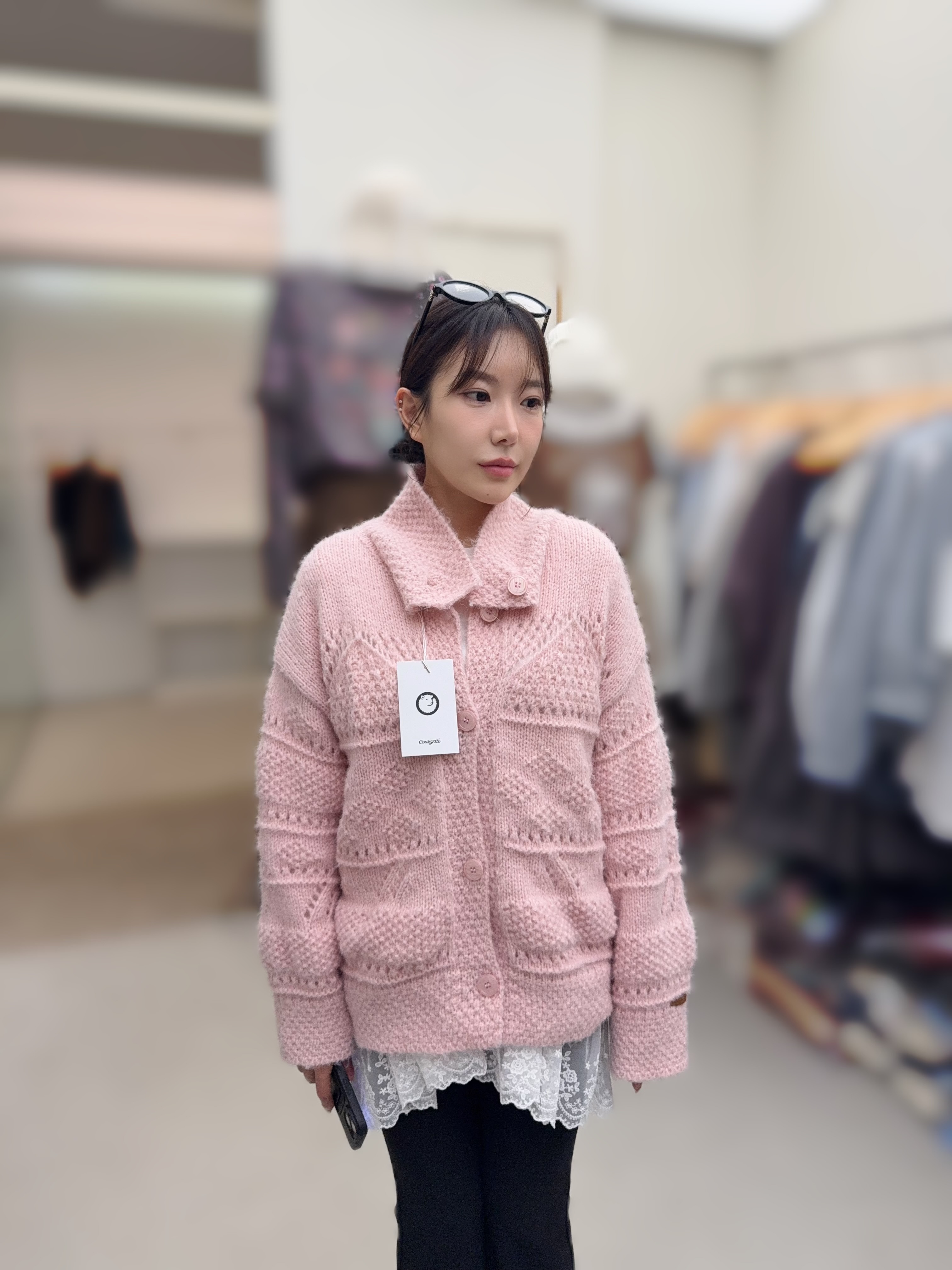 CE19   羊毛25%  胸52-66長 26.5  $649