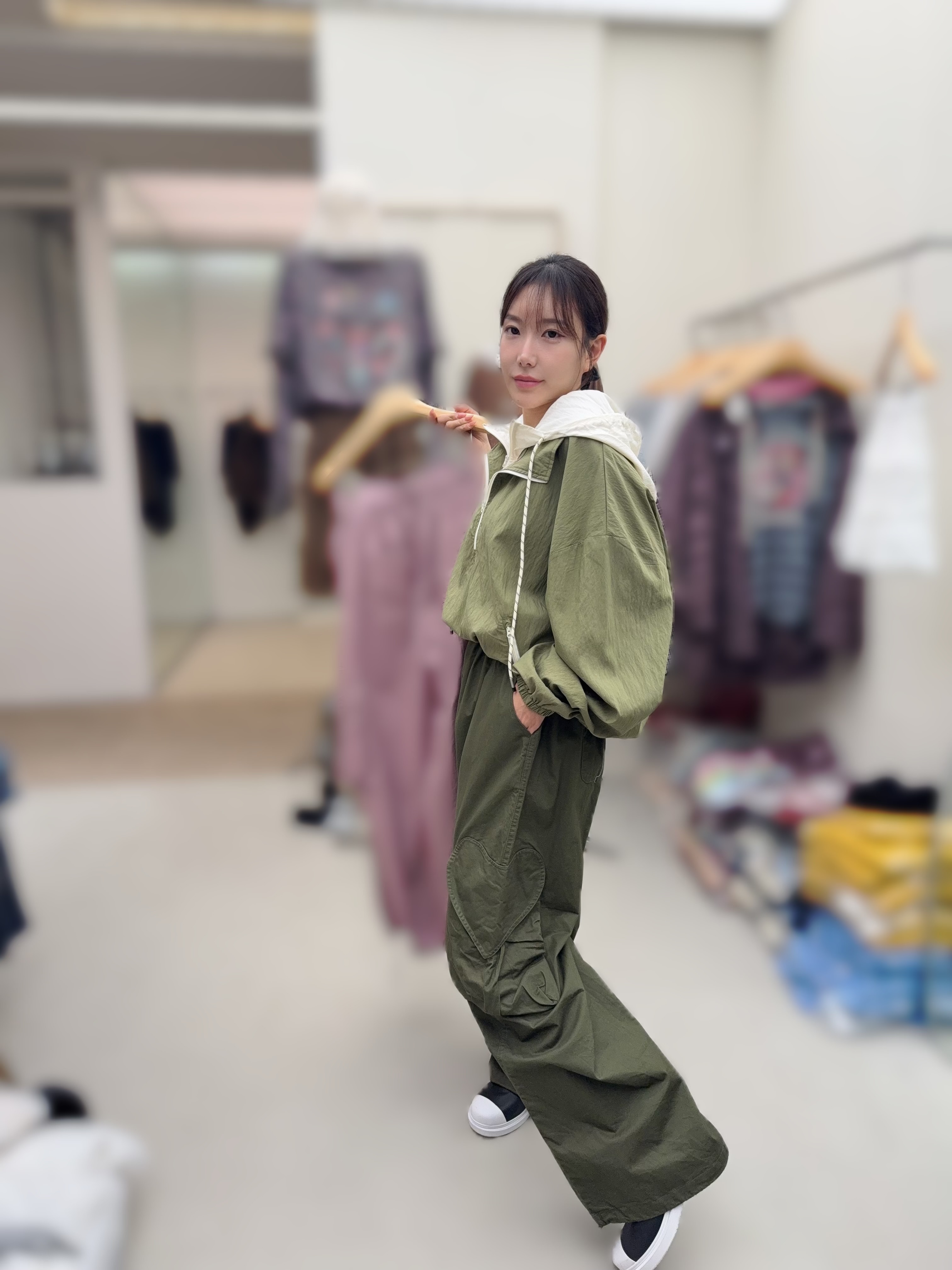 【限量】CE33 心心褲 腰 27 -46   HIP 56 長 40   $399 (1口價)
