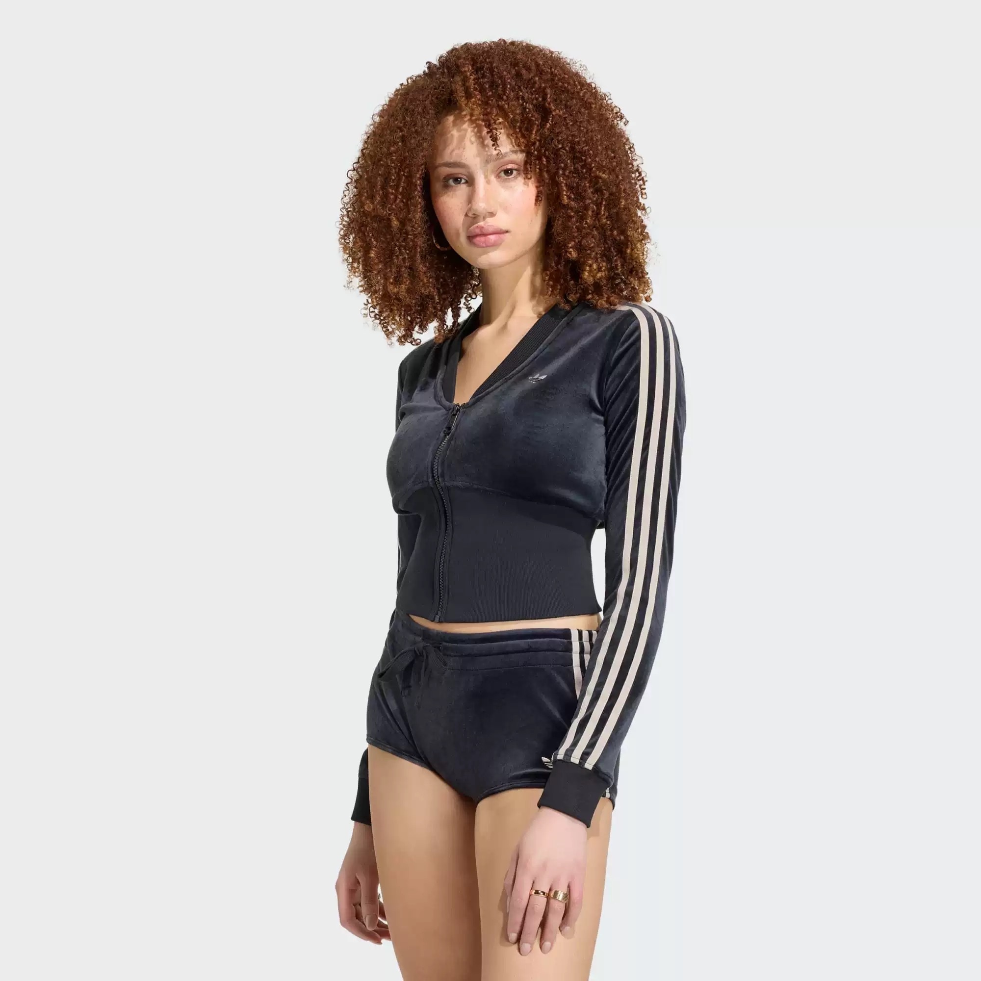 女款 ADIDAS OG SST V-NECK TRACK TOP 黑色 絲絨 收腰 修身 短版 V領 三葉草 外套【KS9176】ADLP