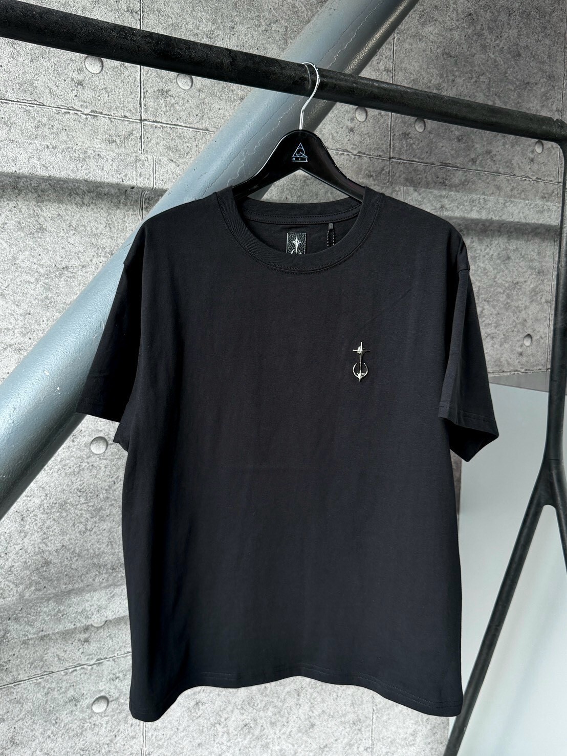 THUG CLUB 新款金屬Logo短袖 T