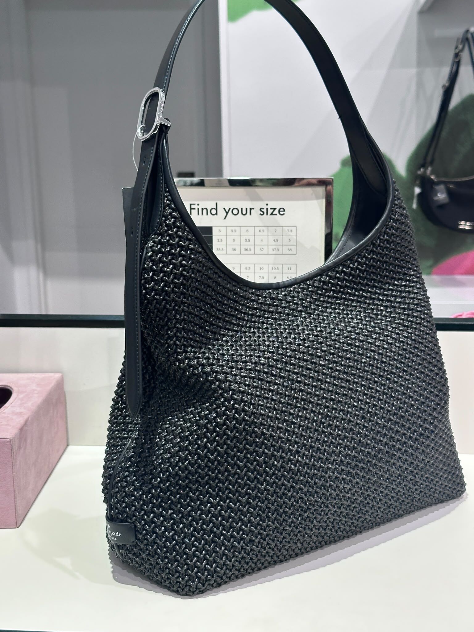 WV04 KS 黑色草編大單肩包  454 Straw Large Shoulder Bag