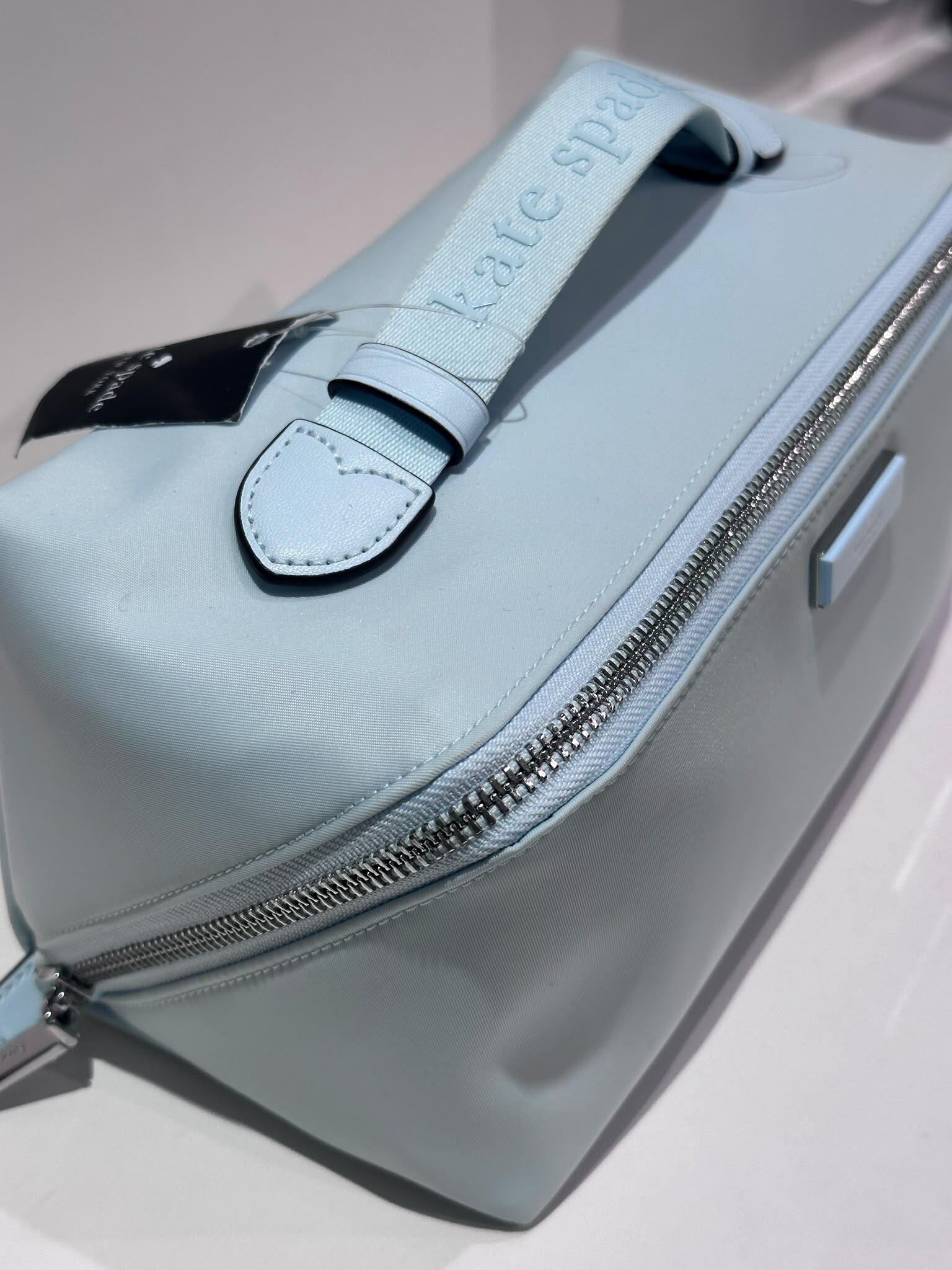 WV16 KS 淺藍色尼龍大化妝袋  Carter Nylon Travel Cosmetic Pouch