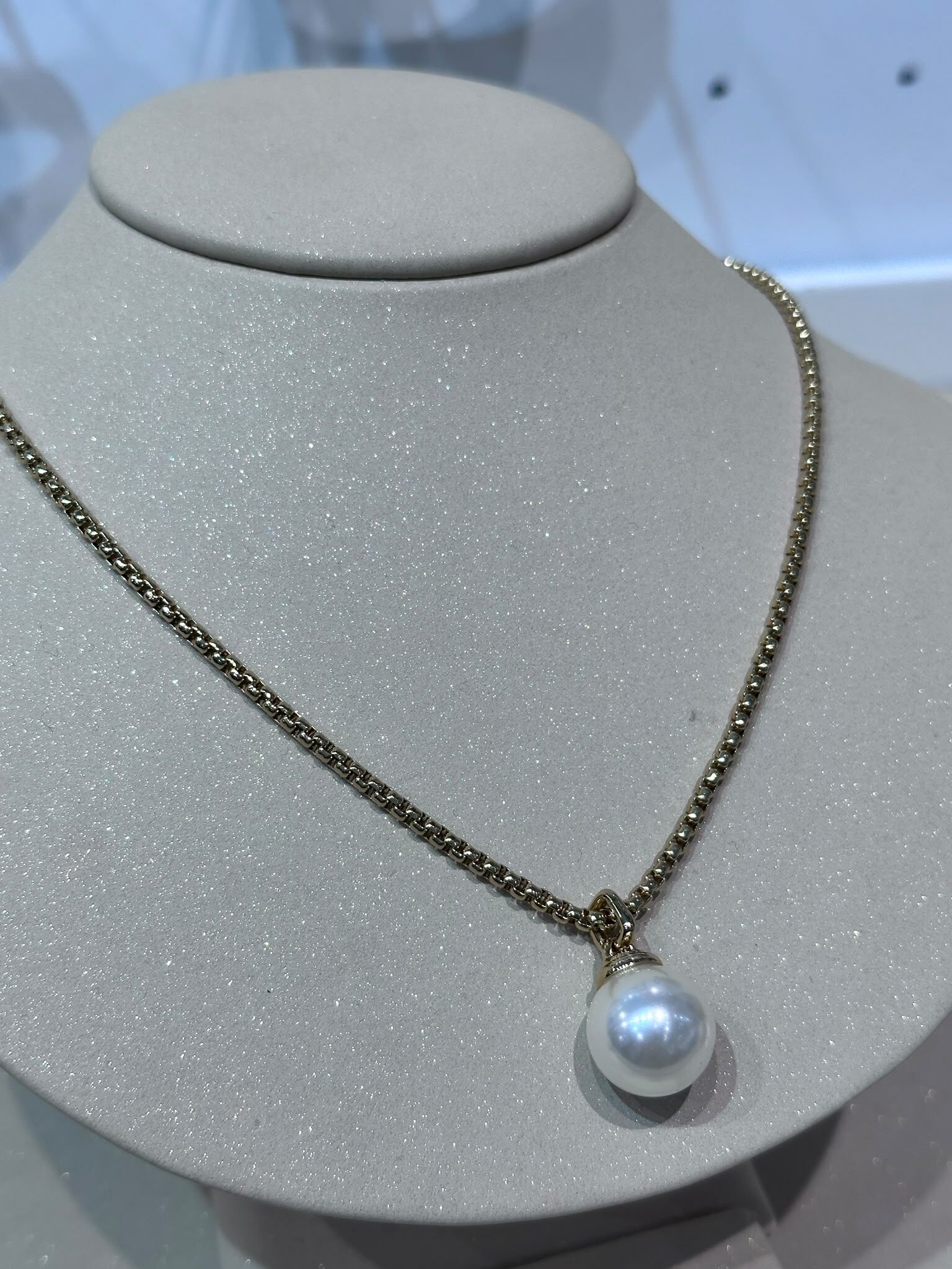 WV43 KS 白色珍珠頸鏈  Dot Wrap Pendant