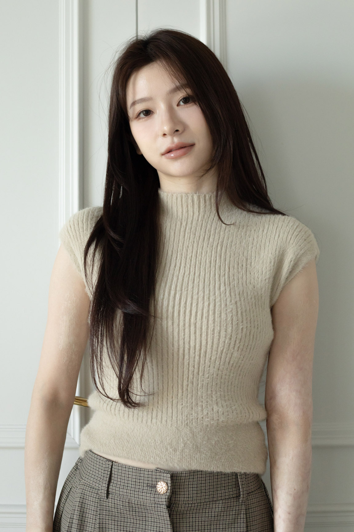 T12 RIBBED MOCK NECK KNIT TOP