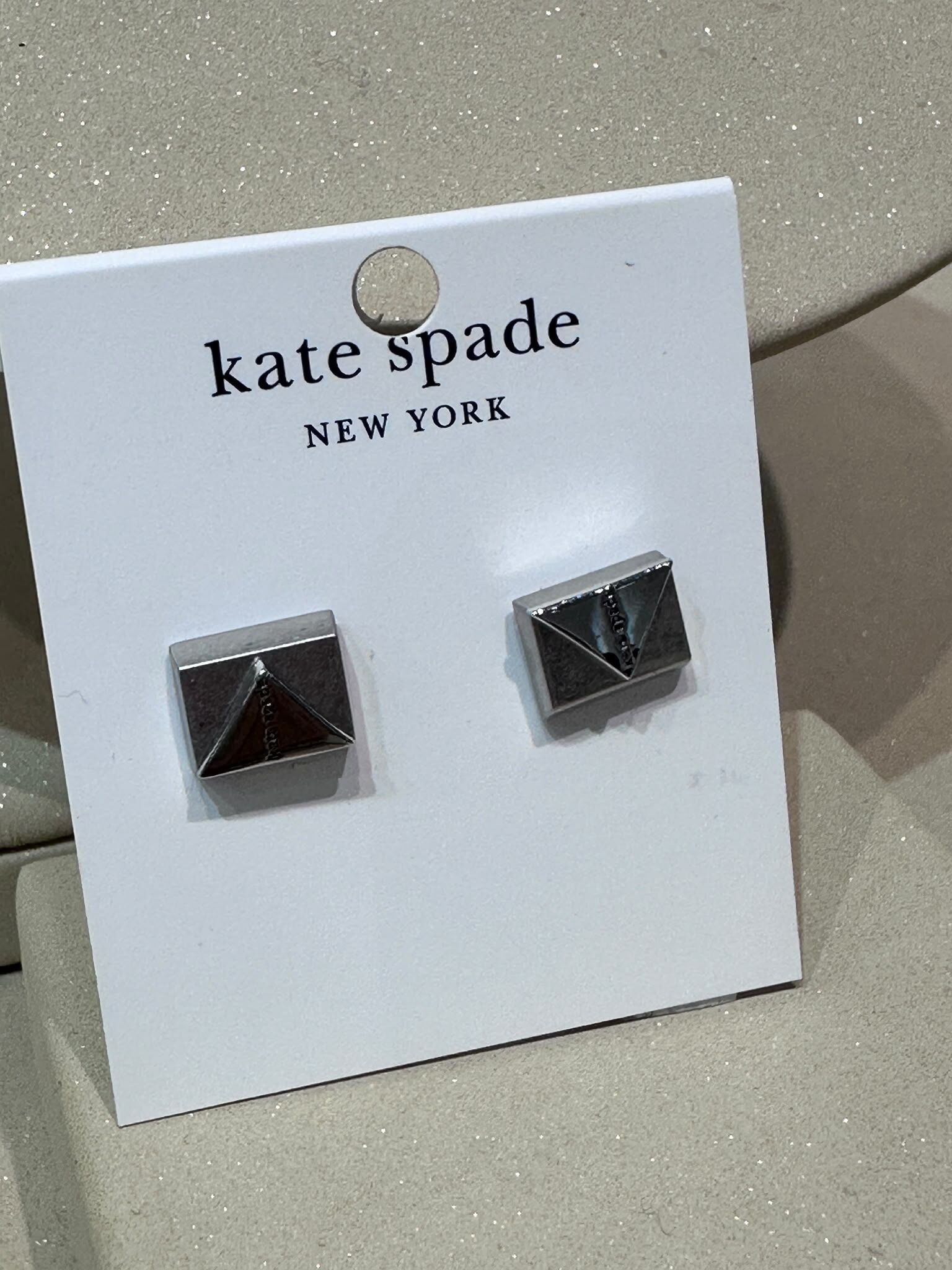 WV47 KS 銀色立體幾何形耳環  Deco Studs